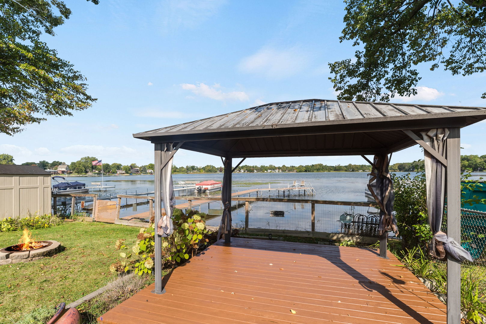 Antioch, Illinois, 60002, United States, 4 Bedrooms Bedrooms, ,4 BathroomsBathrooms,Residential,For Sale,1959229