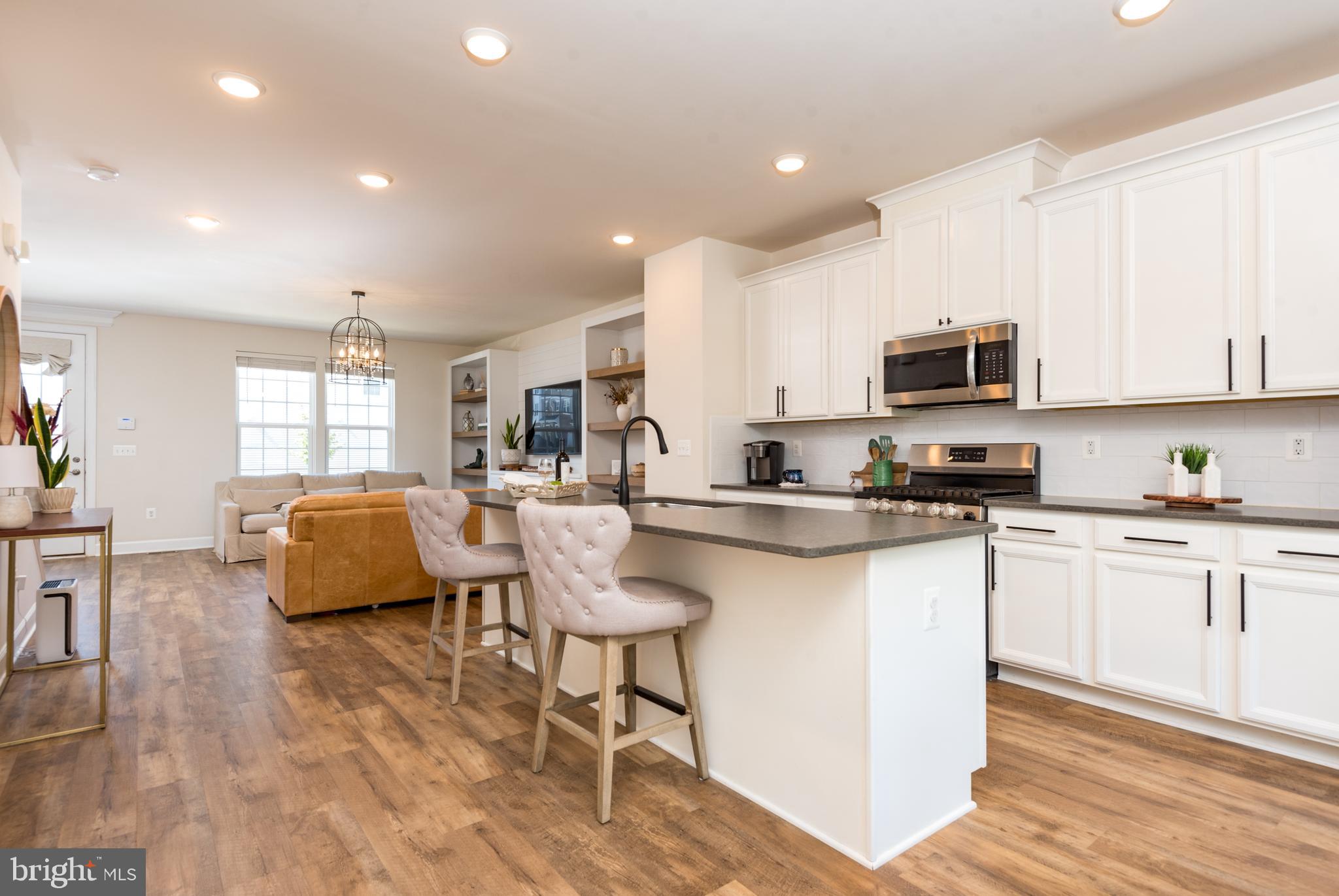 Haymarket, Virginia, 20169, United States, 4 Bedrooms Bedrooms, ,4 BathroomsBathrooms,Residential,For Sale,1980025