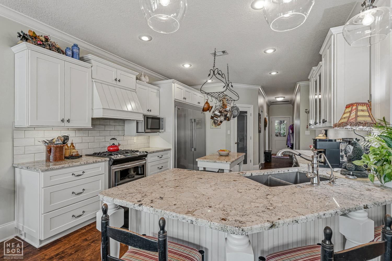 Jonesboro, Arkansas, 72405, United States, 4 Bedrooms Bedrooms, ,4 BathroomsBathrooms,Residential,For Sale,2039868