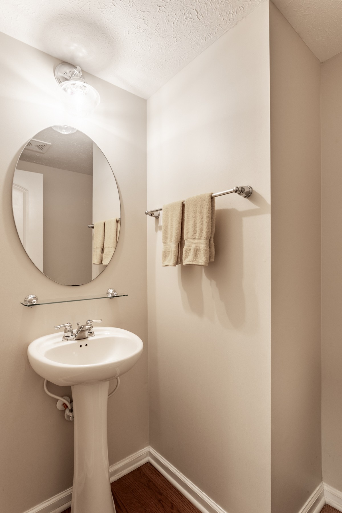  Stunning Townhome in Desirable Carmel Neighborhood - 物件實景