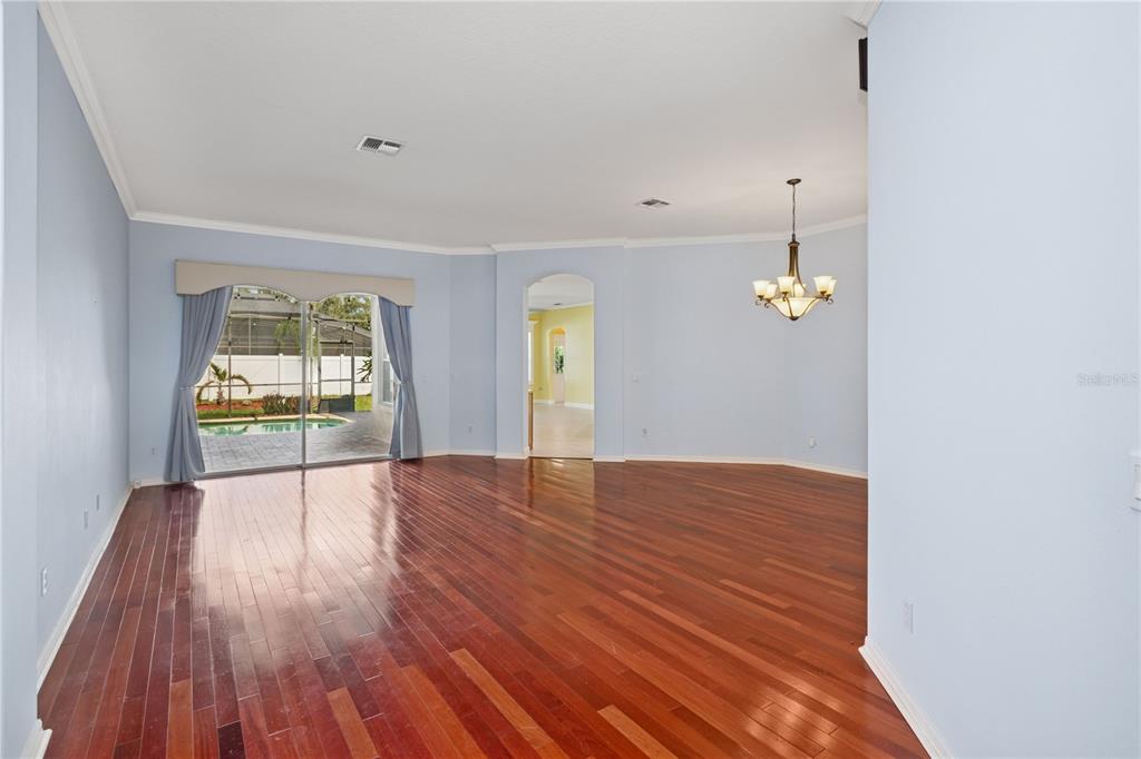 Lake Mary, Florida, 32746, United States, 4 Bedrooms Bedrooms, ,3 BathroomsBathrooms,Residential,For Sale,1902053