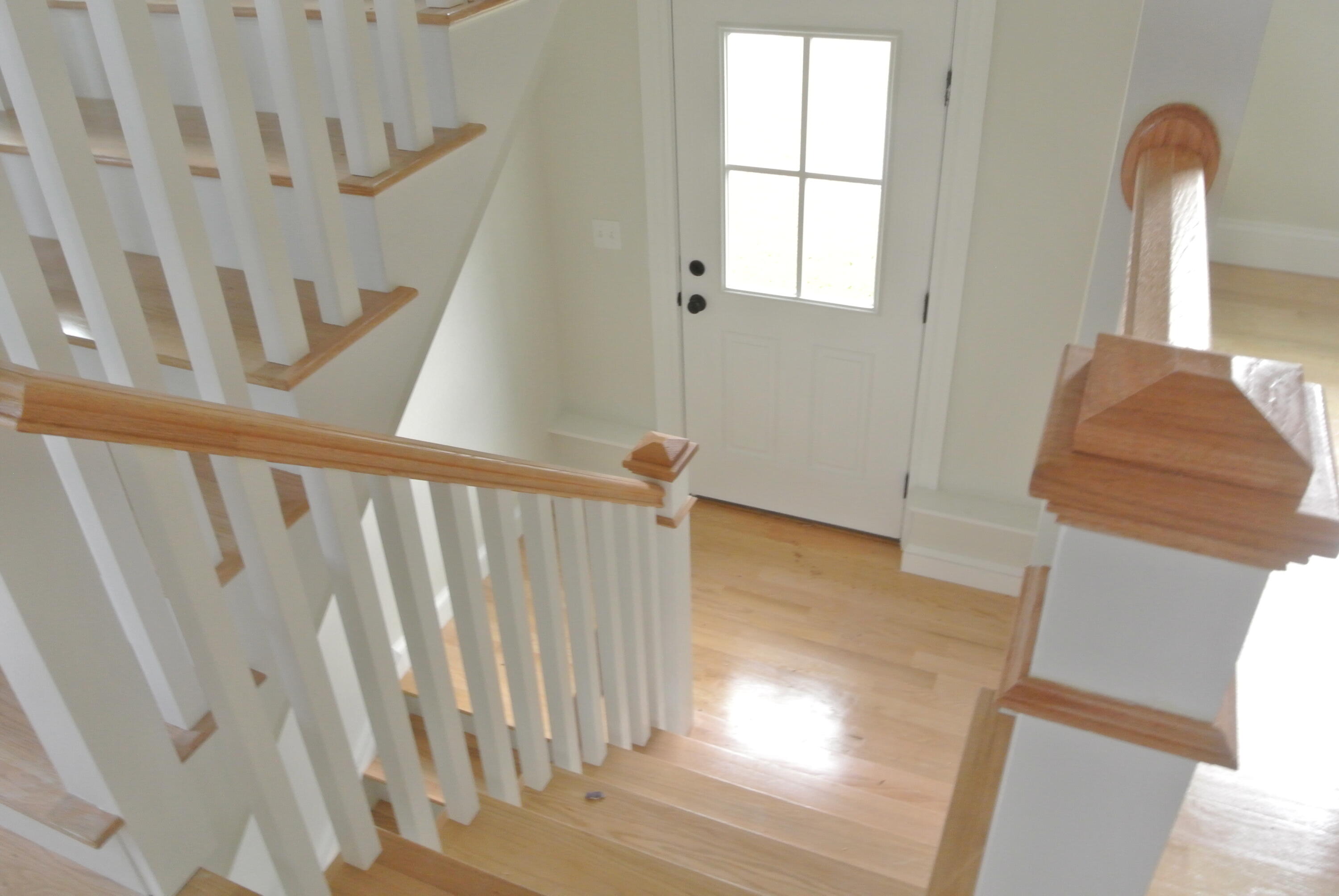 South Portland, Maine, 04106, United States, 3 Bedrooms Bedrooms, ,4 BathroomsBathrooms,Residential,For Sale,1966716