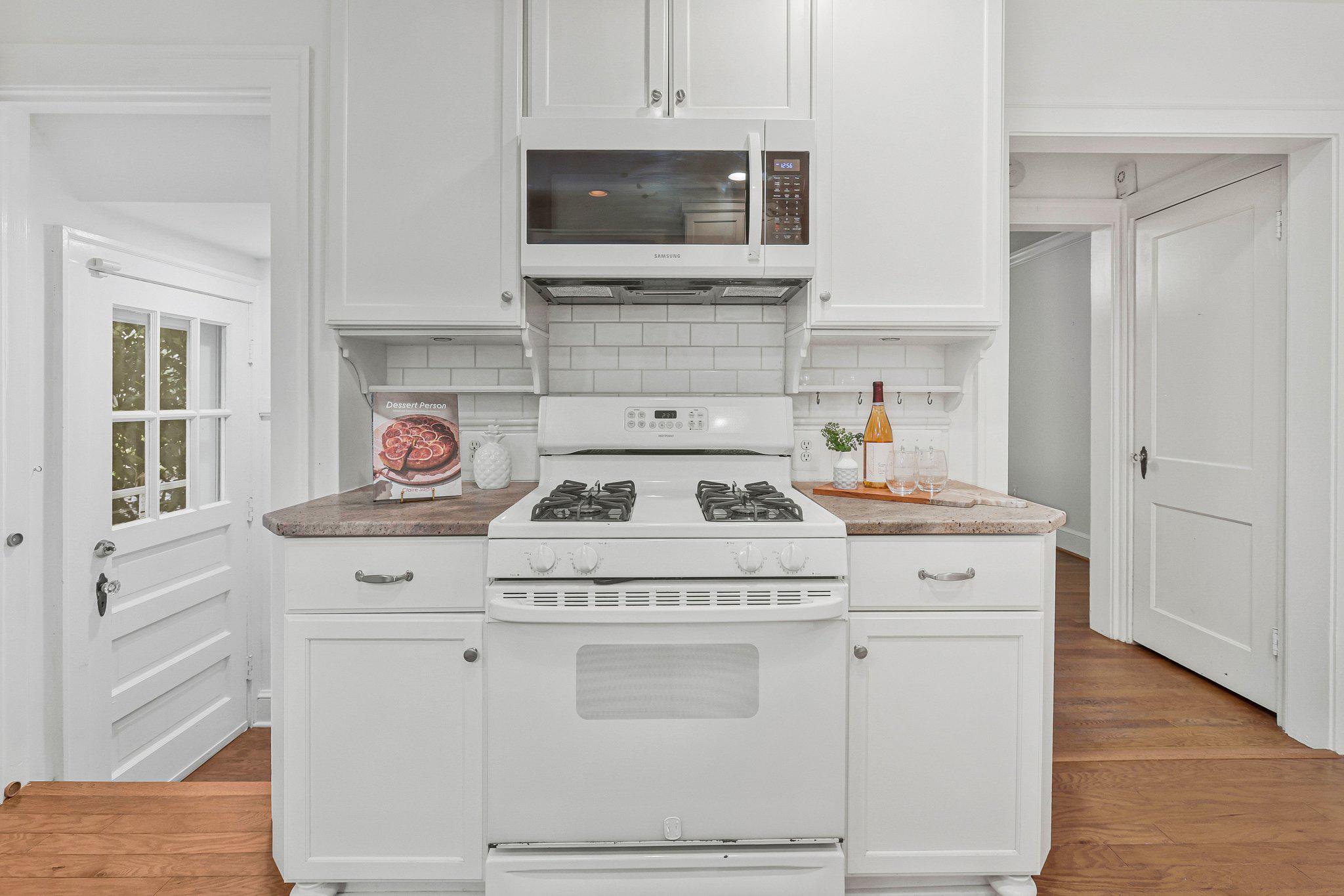  3521 8th Street S, Arlington, VA, 22204 - 物件實景