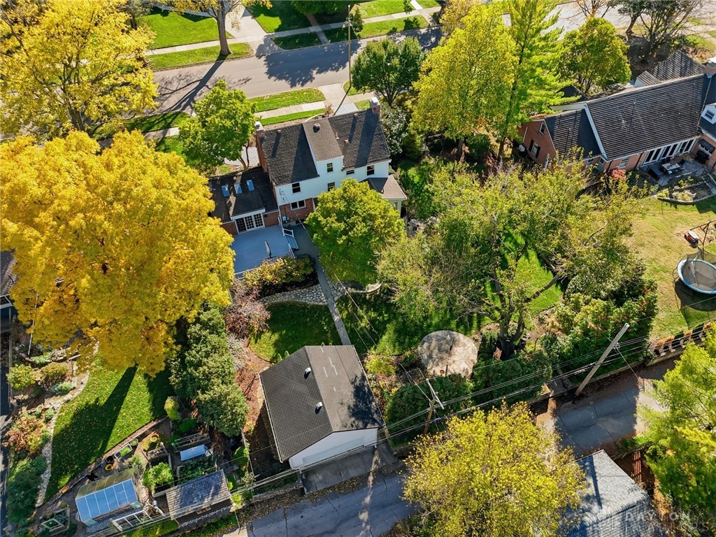 Oakwood, Ohio, 45409, United States, 4 Bedrooms Bedrooms, ,3 BathroomsBathrooms,Residential,For Sale,1987886
