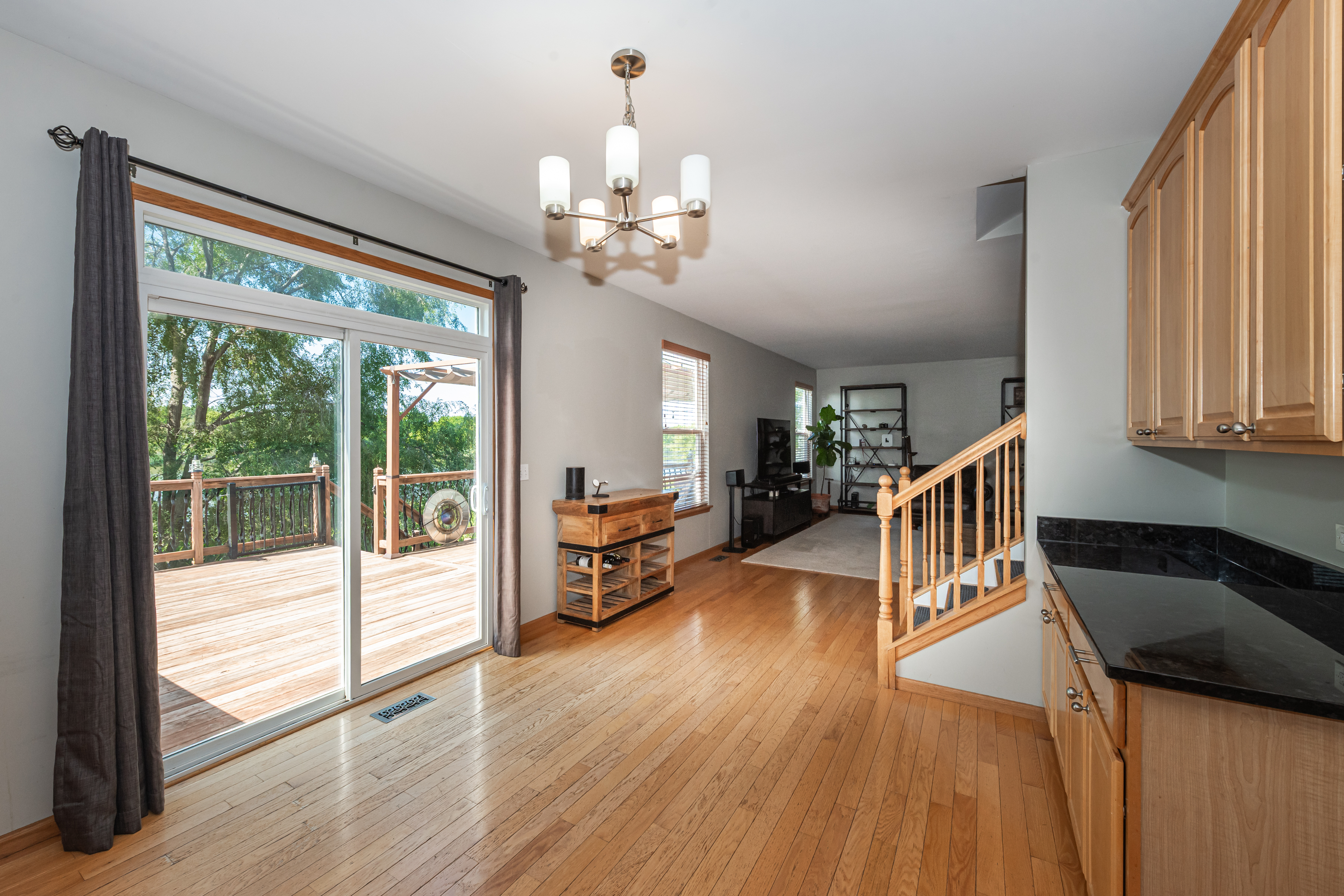  Waterfront Living in Orchard HIlls - 物件實景