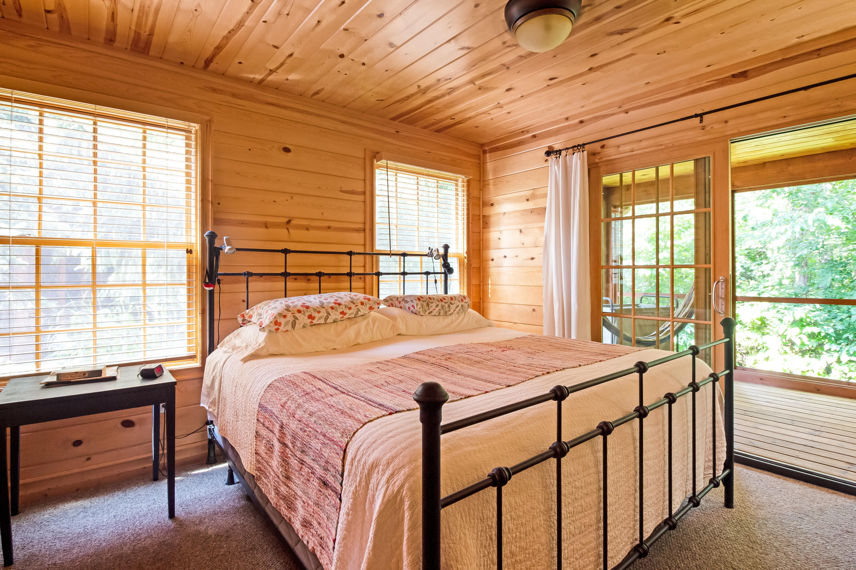 Saugatuck, Michigan, 49453, United States, 3 Bedrooms Bedrooms, ,3 BathroomsBathrooms,Residential,For Sale,1981176