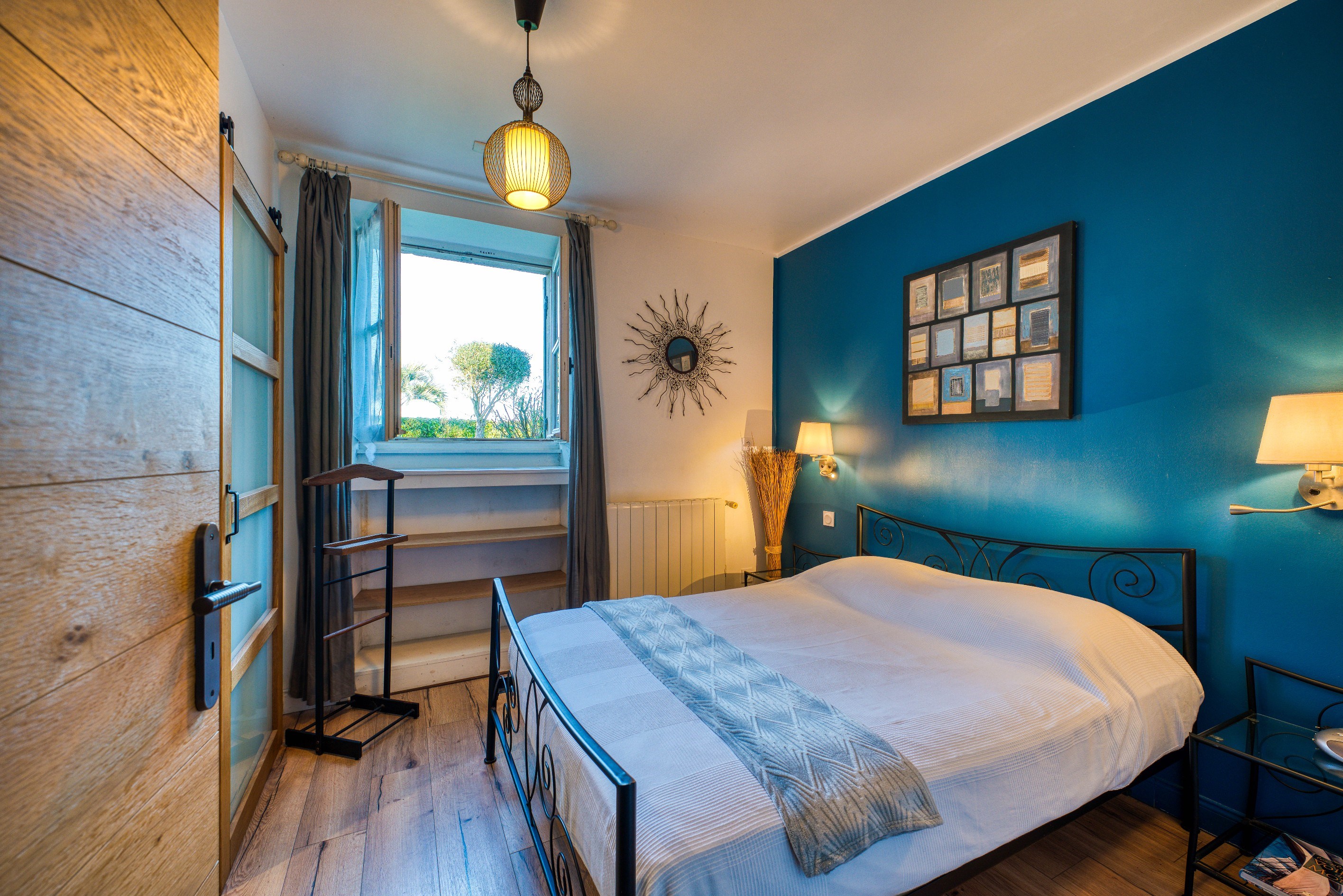  CHARACTER VILLA WITH EXCEPTIONAL SEA VIEW AND WELLNESS AREA IN PORT DES BARQUES - 物件實景