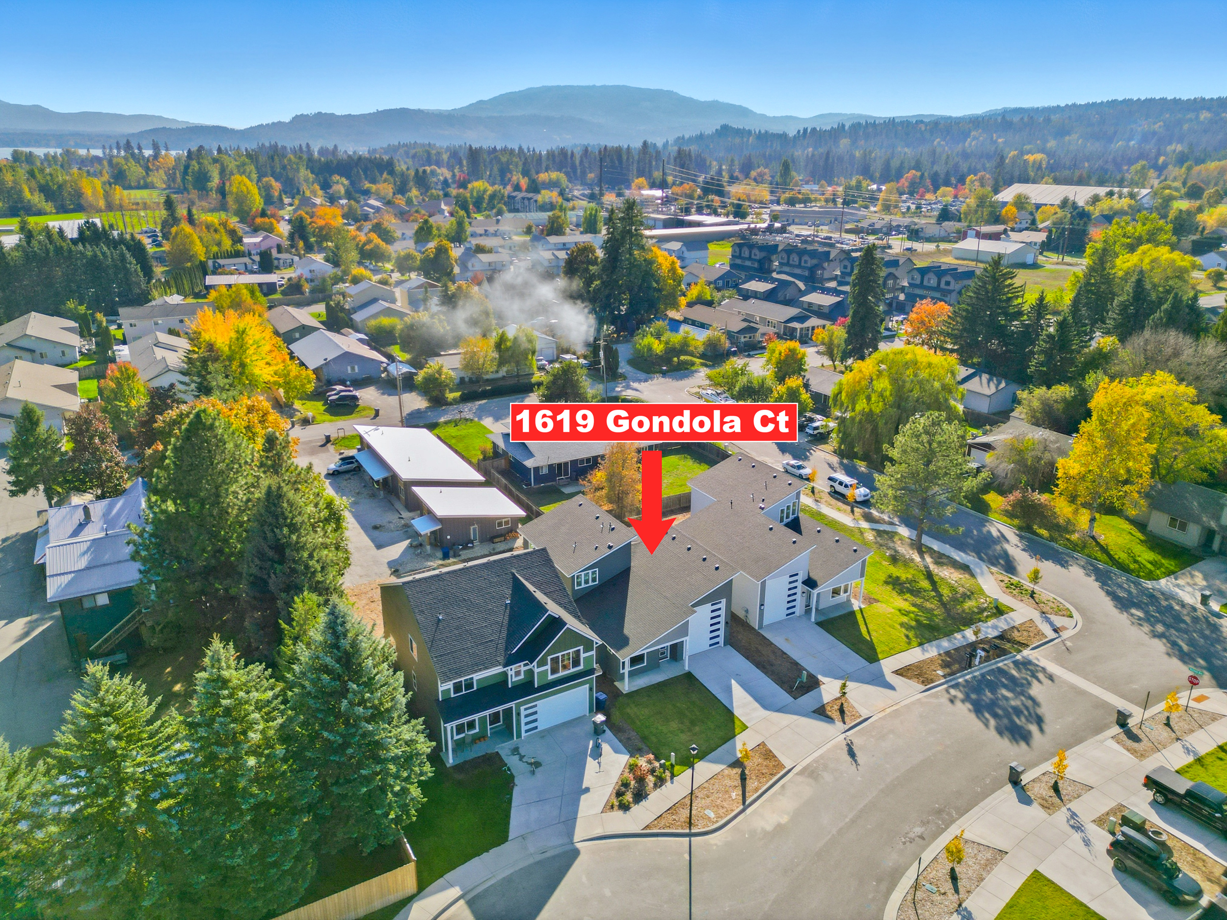 Sandpoint, Idaho, 83864, United States, 3 Bedrooms Bedrooms, ,3 BathroomsBathrooms,Residential,For Sale,2006099