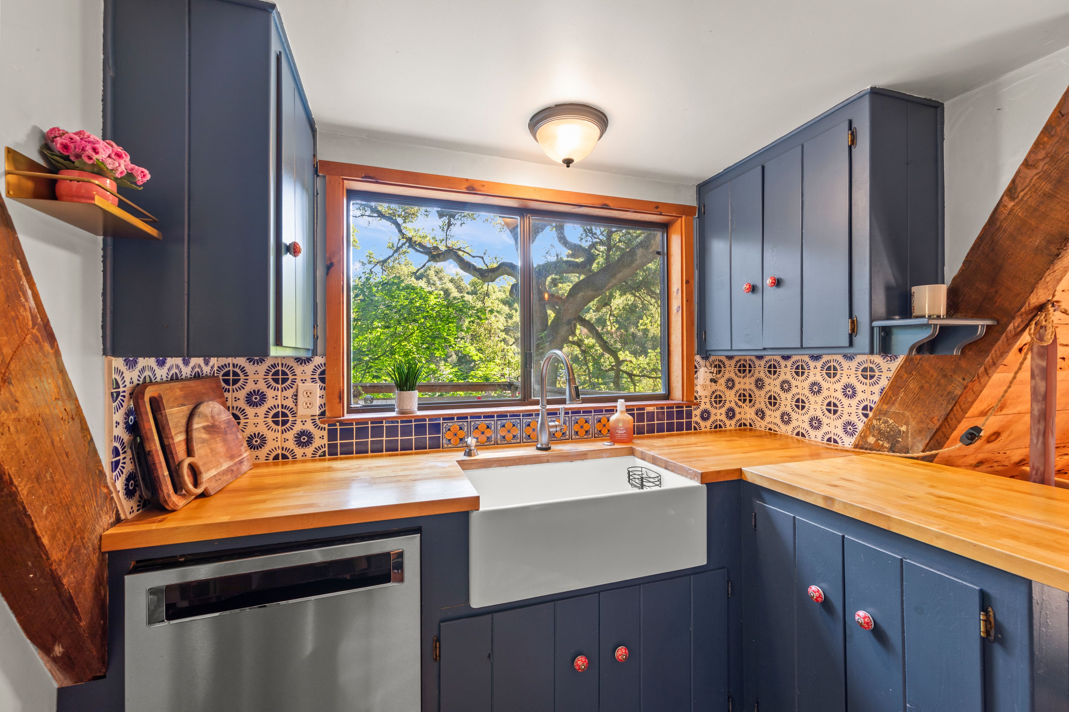  65 Hitchcock Canyon - 物件實景