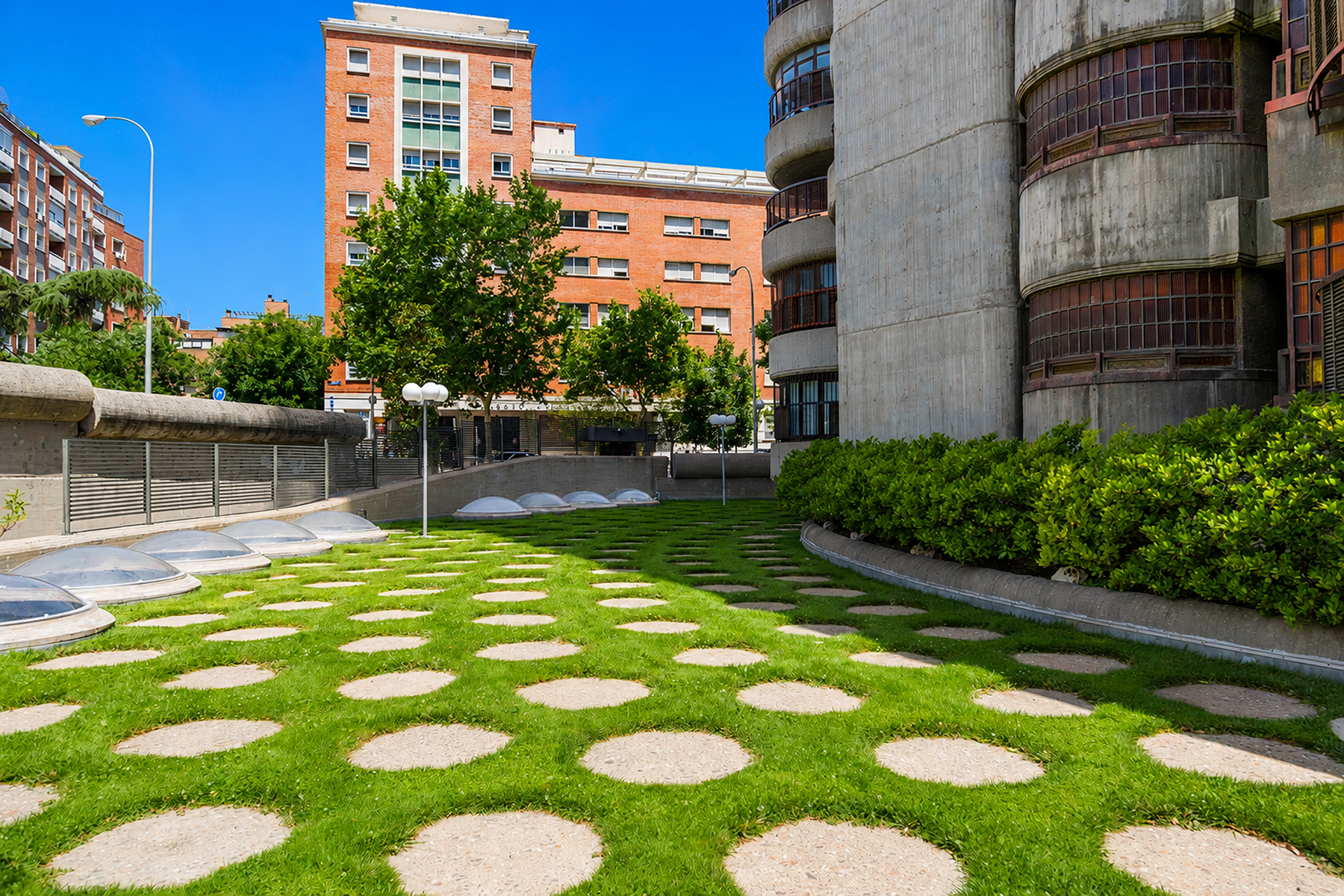  Flat to renovate with pool in Torres Blancas building, Chamartín - 物件實景