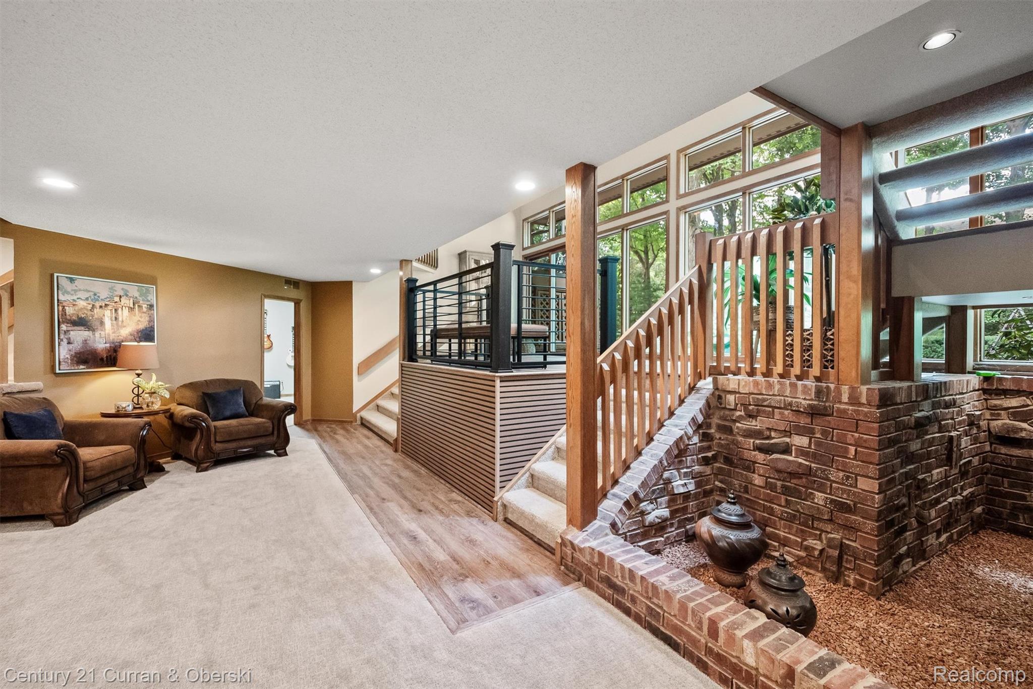 Northville, Michigan, 48167, United States, 4 Bedrooms Bedrooms, ,4 BathroomsBathrooms,Residential,For Sale,1923086