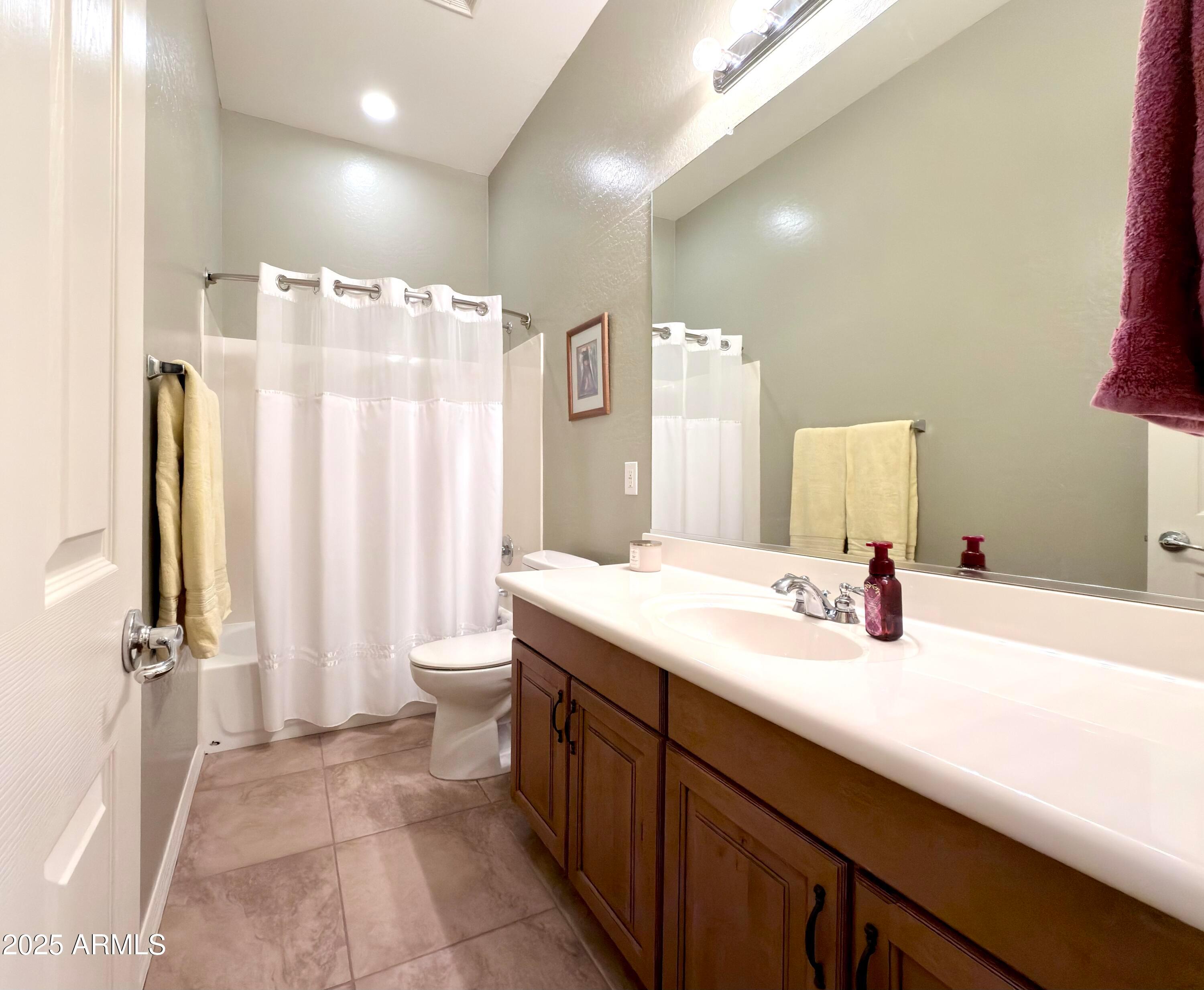 New River, Arizona, 85087, United States, 4 Bedrooms Bedrooms, ,2 BathroomsBathrooms,Residential,For Sale,1979585