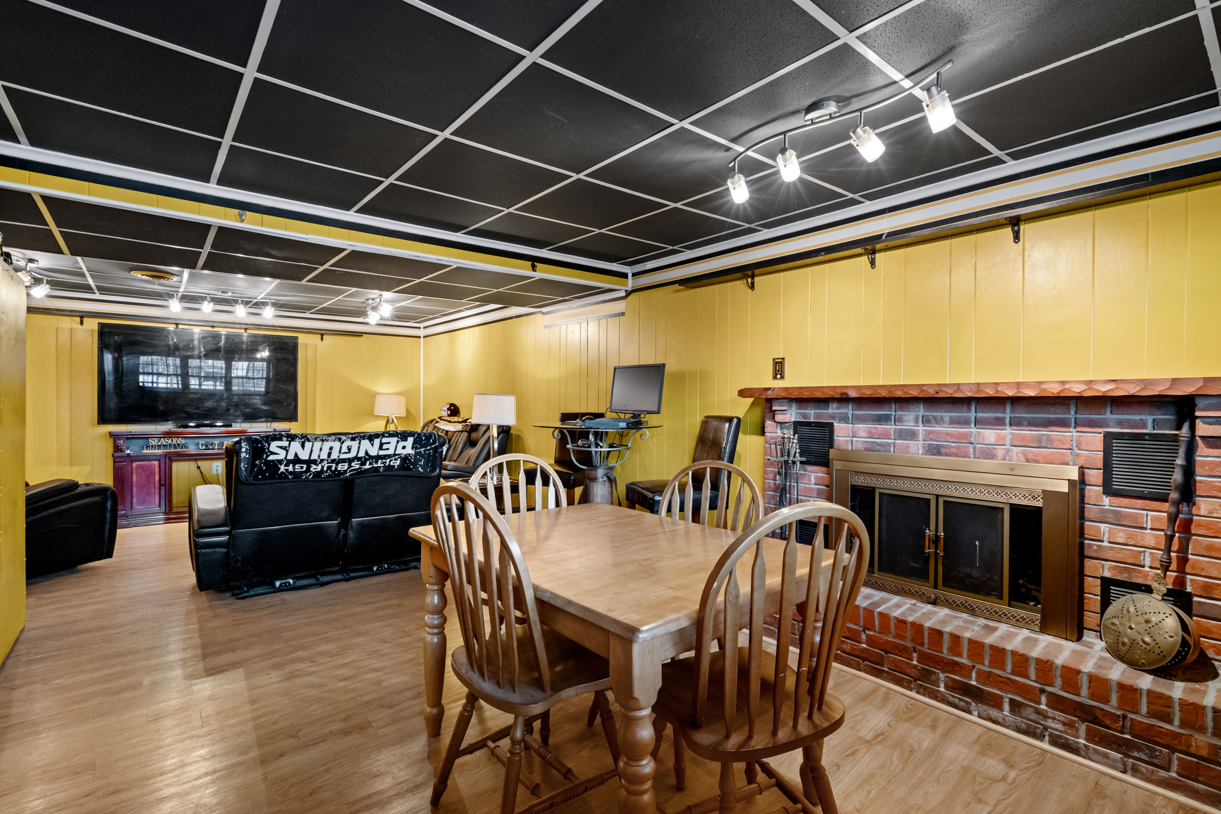  107 Tory Road, Moon, PA 15108 - 物件實景