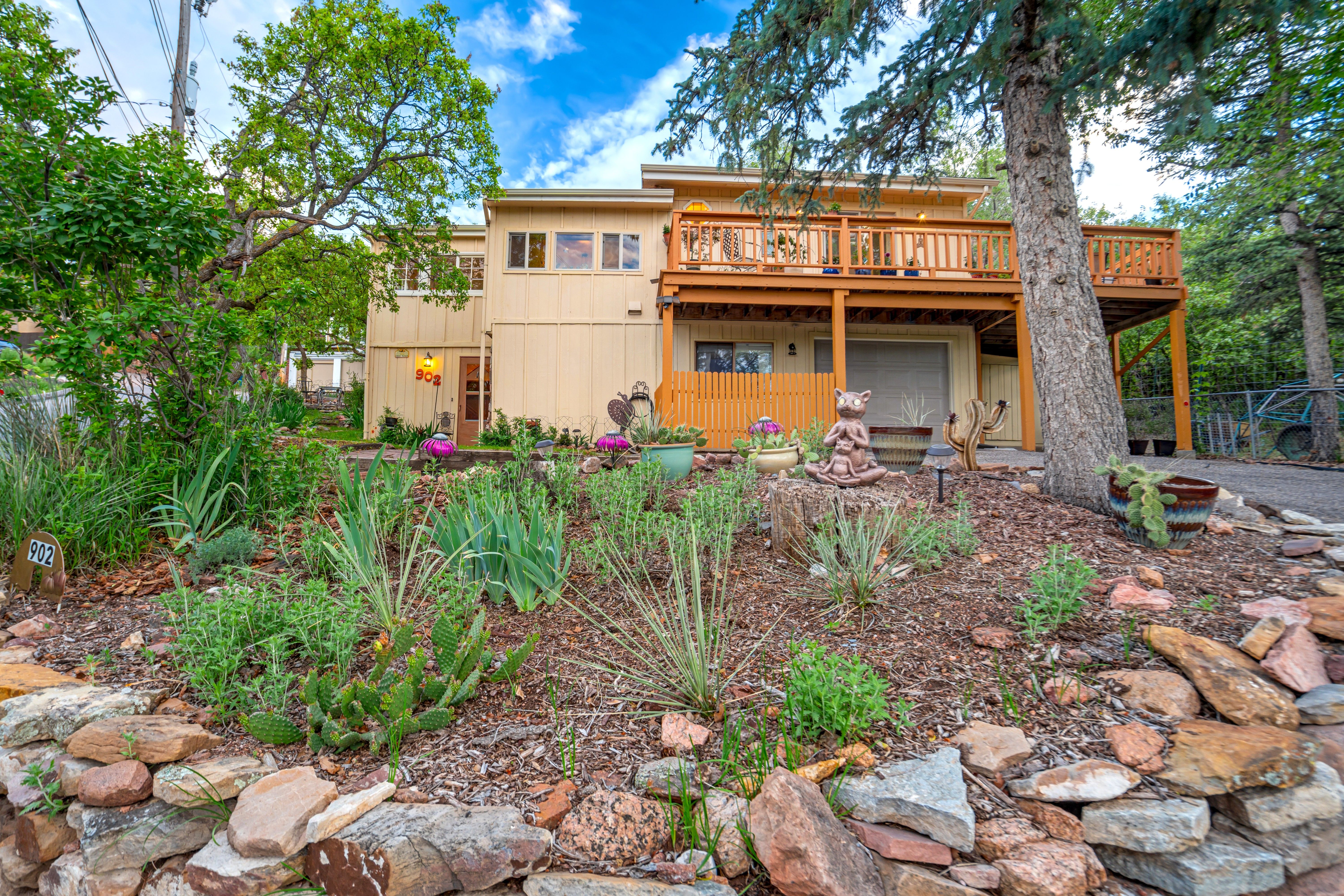  Extraordinary Mountain Retreat Perched Above the Heart of Manitou Springs - 物件實景