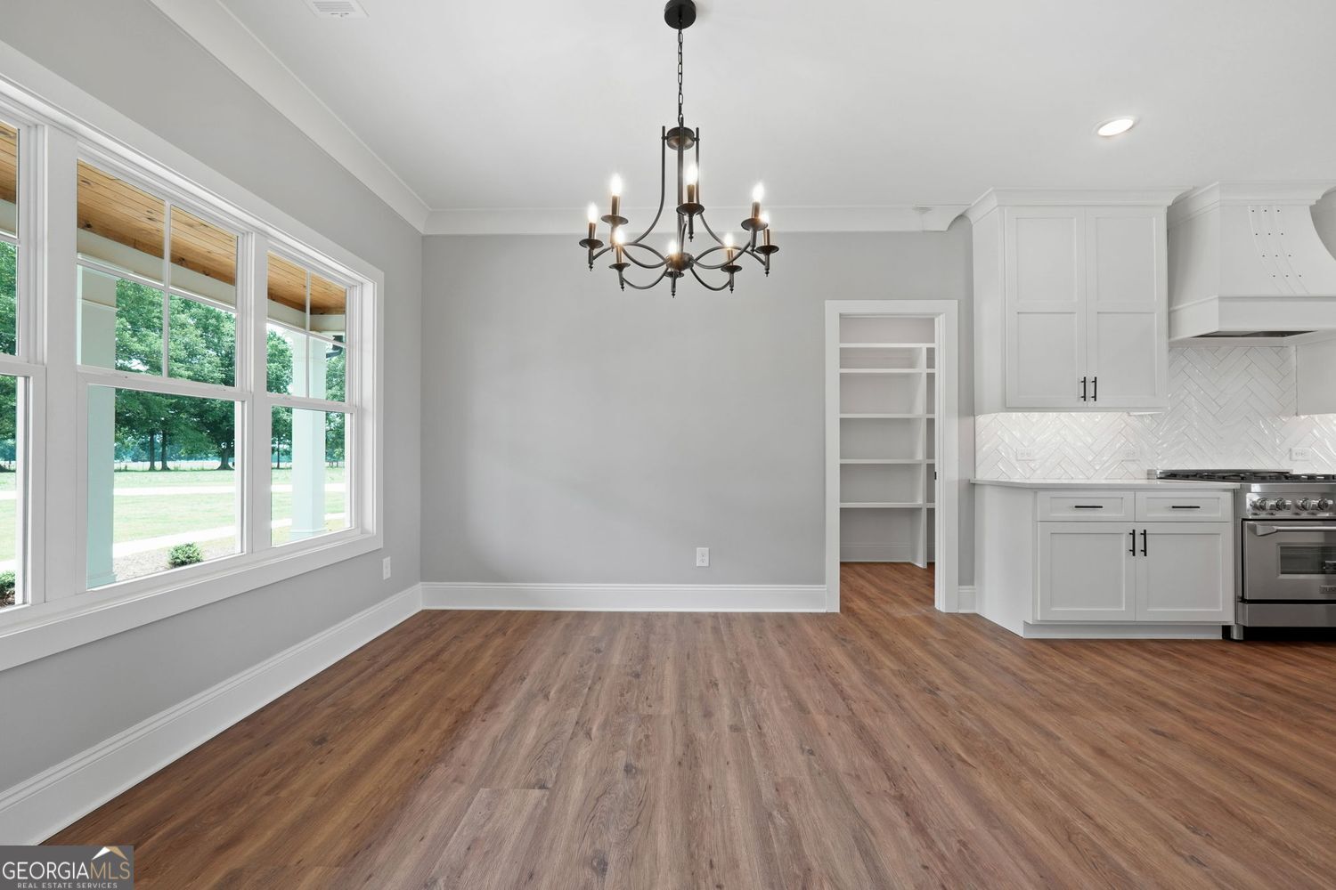 Barnesville, Georgia, 30204, United States, 4 Bedrooms Bedrooms, ,3 BathroomsBathrooms,Residential,For Sale,1858956