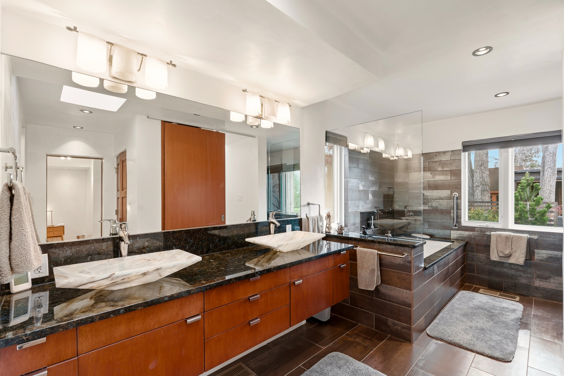  974 Old Santa Fe Trail - 物件實景