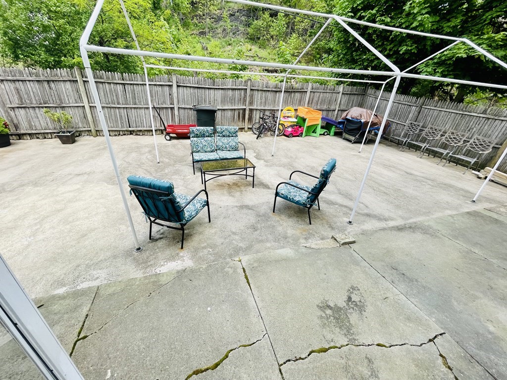 115 Fellsway W, Medford, Massachusetts, 02155, United States, 9 Bedrooms Bedrooms, ,3 BathroomsBathrooms,Residential,For Sale,115 Fellsway W,1009121
