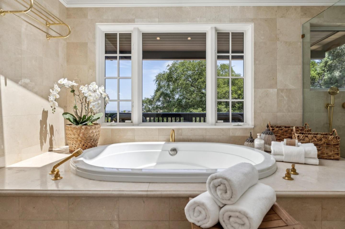 Portola Valley, California, 94028, United States, 6 Bedrooms Bedrooms, ,6 BathroomsBathrooms,Residential,For Sale,1917996