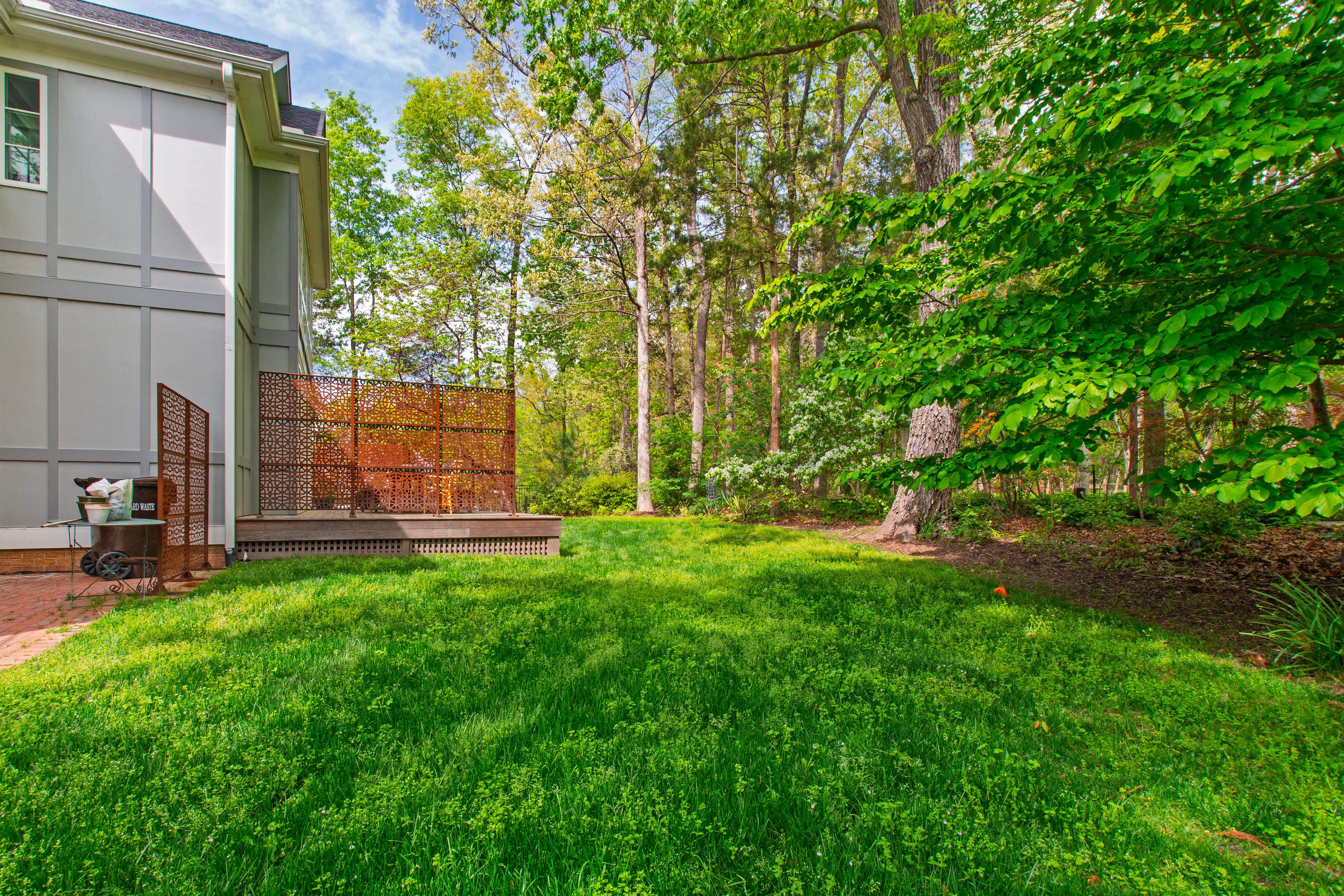  325 Nottingham Drive, Chapel Hill, NC 27517 - 物件實景