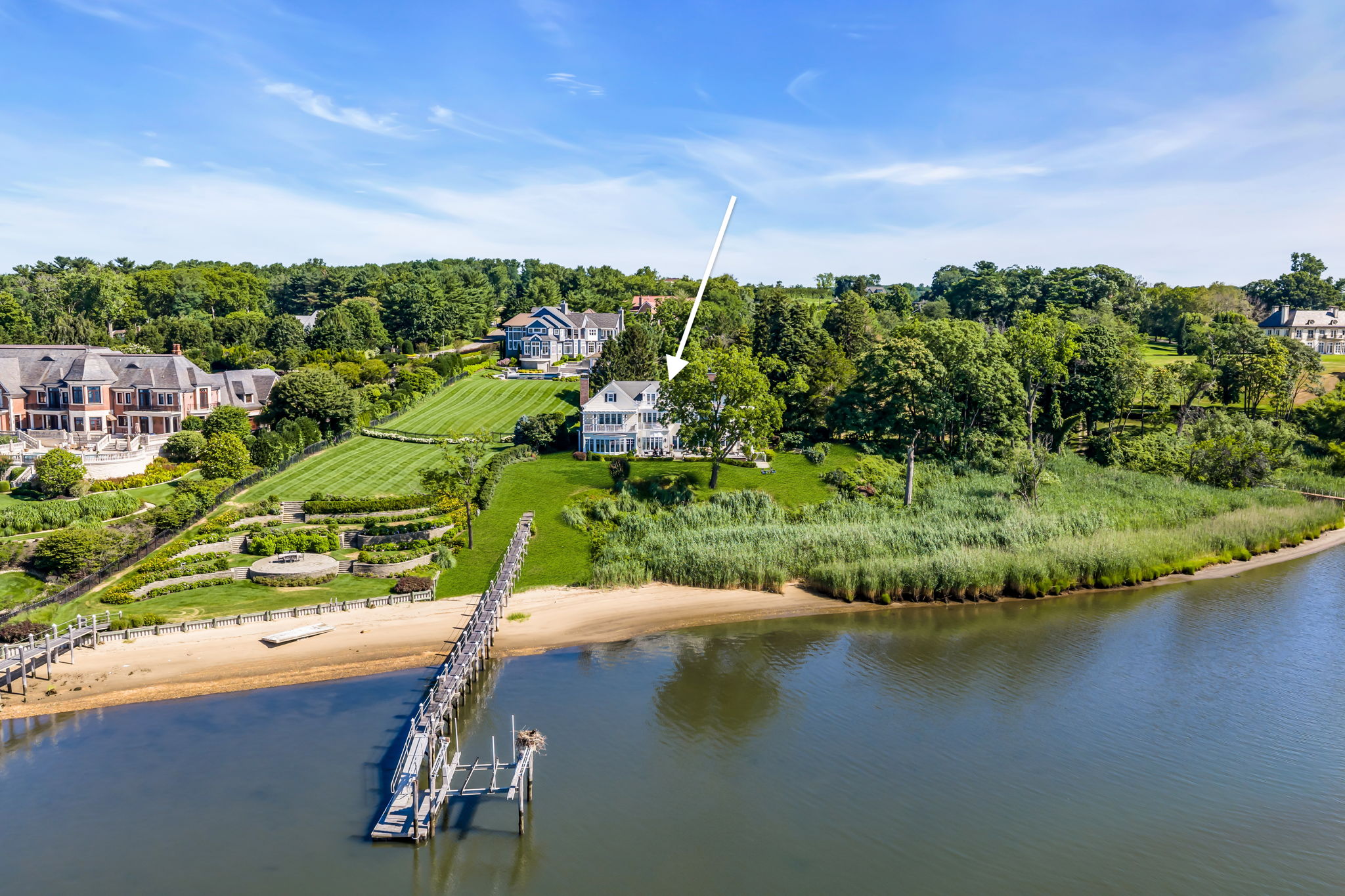  Premier Riverfront Estate - 物件實景