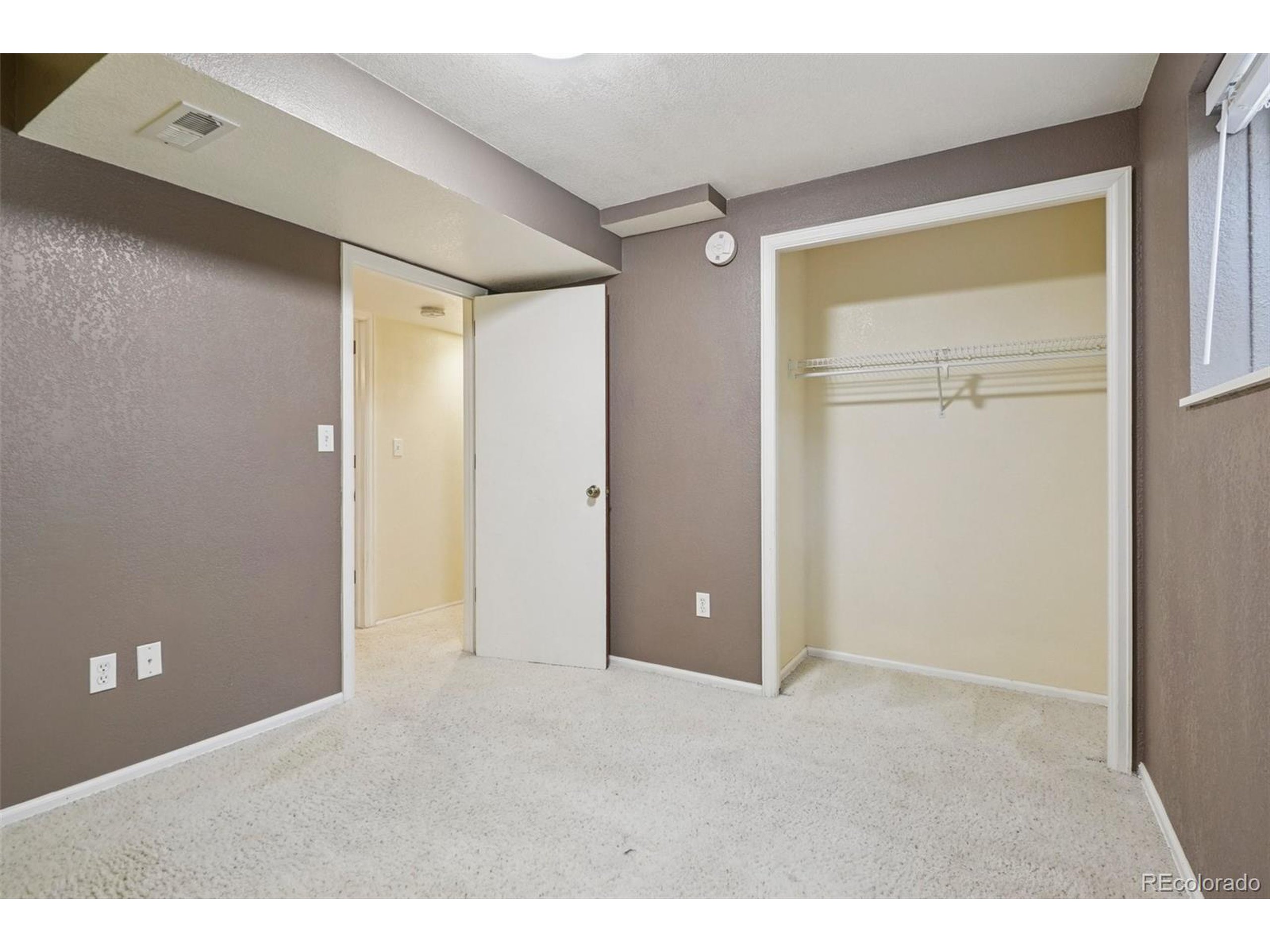 Louisville, Colorado, 80027, United States, 5 Bedrooms Bedrooms, ,1 BathroomBathrooms,Residential,For Sale,1910373