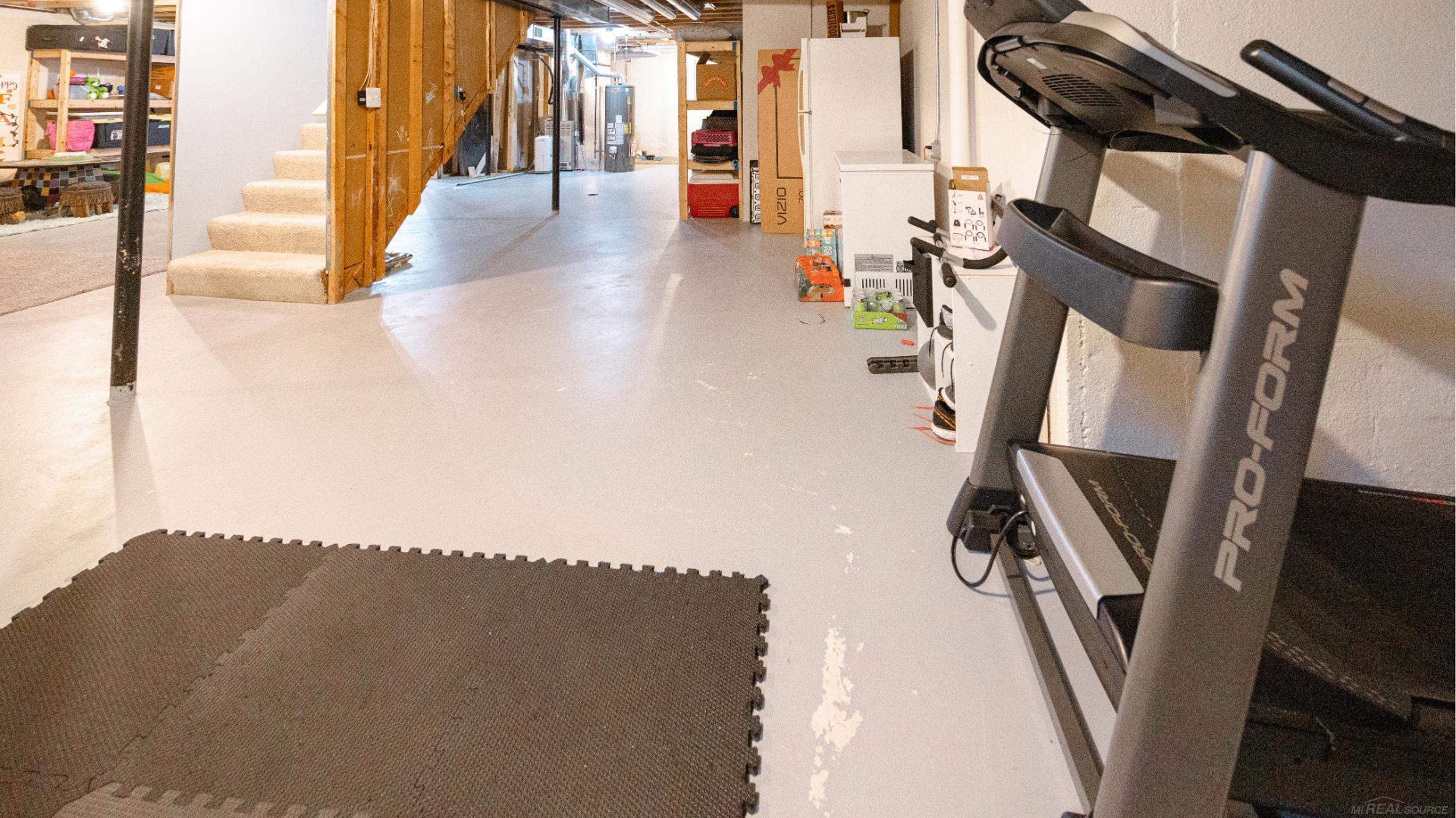 Macomb, Michigan, 48044, United States, 4 Bedrooms Bedrooms, ,3 BathroomsBathrooms,Residential,For Sale,1983565