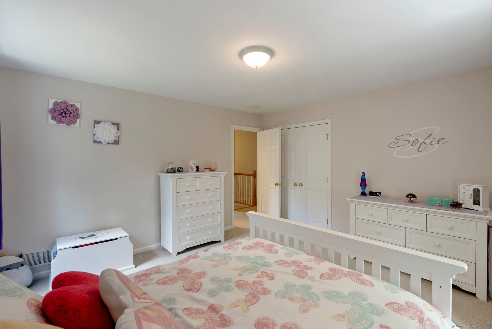 Manchester, Connecticut, 06040, United States, 4 Bedrooms Bedrooms, ,3 BathroomsBathrooms,Residential,For Sale,1916199
