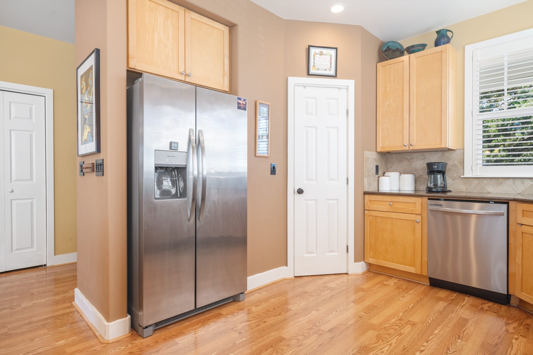  220 SW 61ST ST South Beach, OR 97366 - 物件實景
