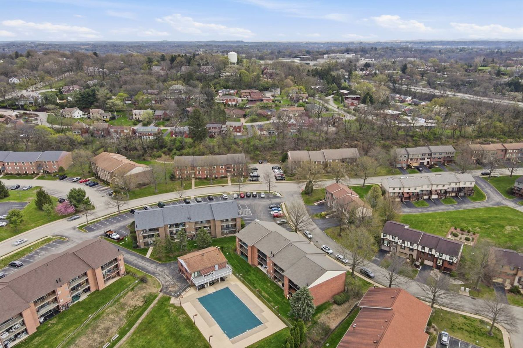  7419 Lighthouse Point, Pittsburgh, PA 15221 - 物件實景