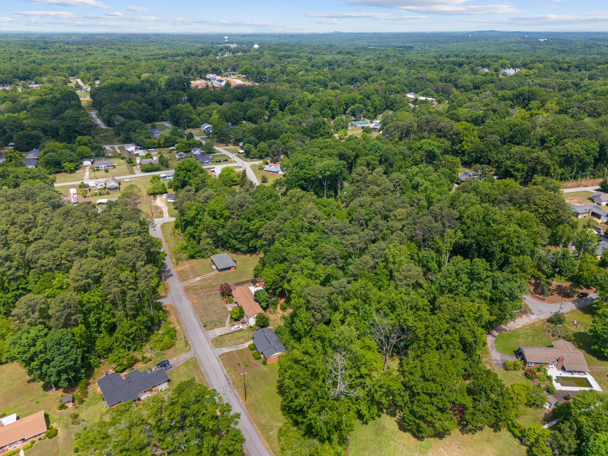  400 Meadow Road, Laurens, SC 29360 - 物件實景
