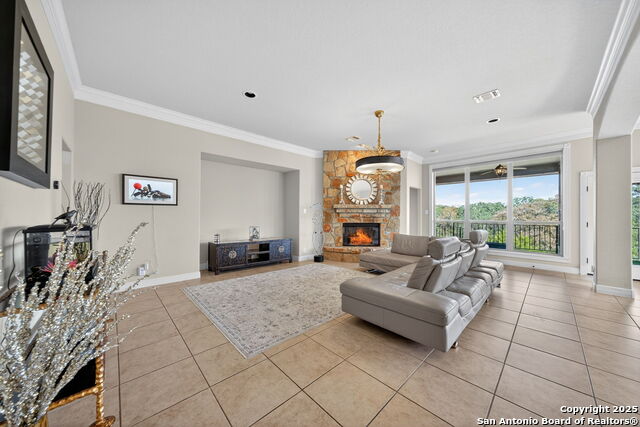 San Antonio, Texas, 78256, United States, 4 Bedrooms Bedrooms, ,4 BathroomsBathrooms,Residential,For Sale,1996381