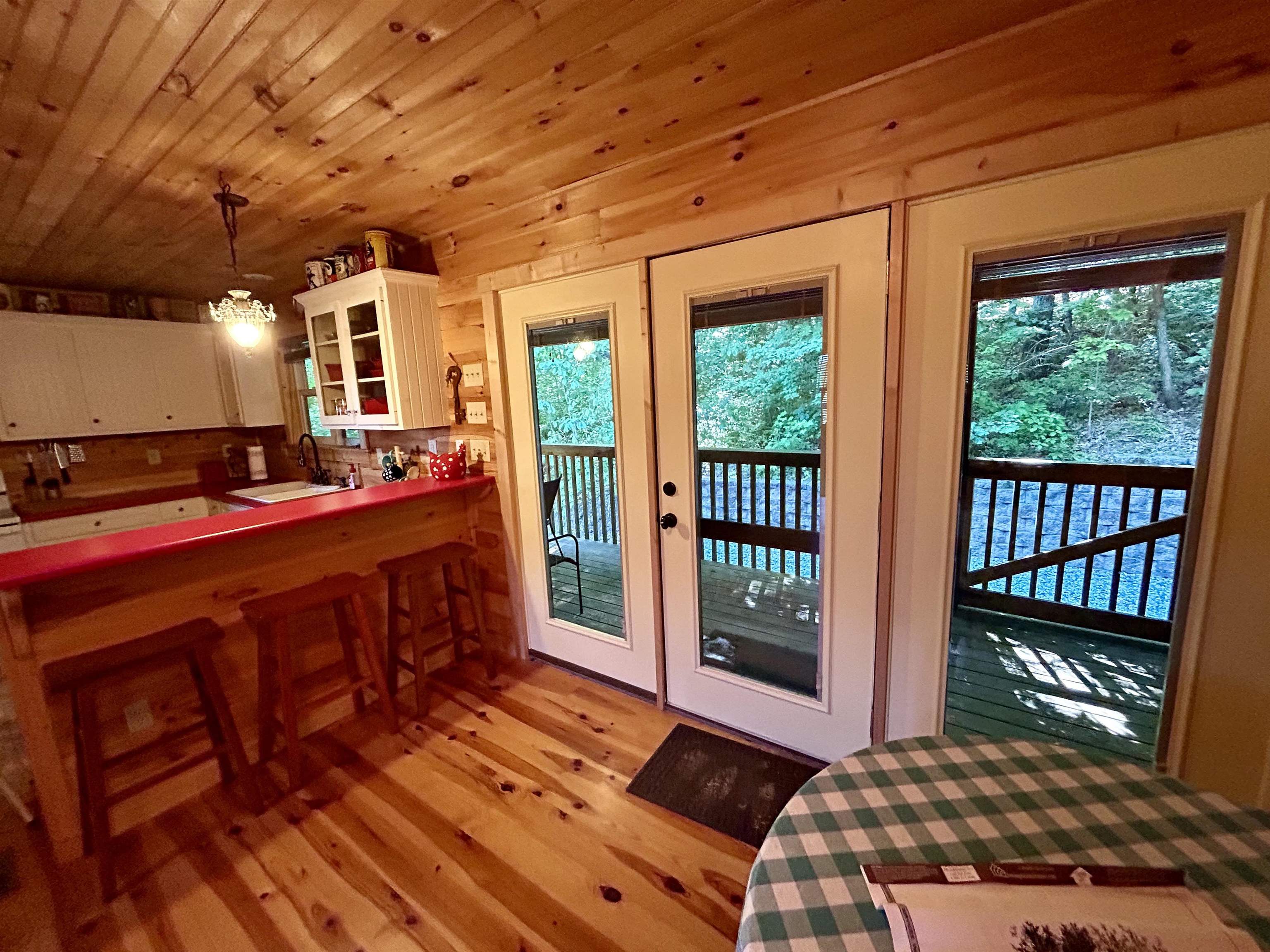 Cleveland, South Carolina, 29635, United States, 3 Bedrooms Bedrooms, ,3 BathroomsBathrooms,Residential,For Sale,1977097