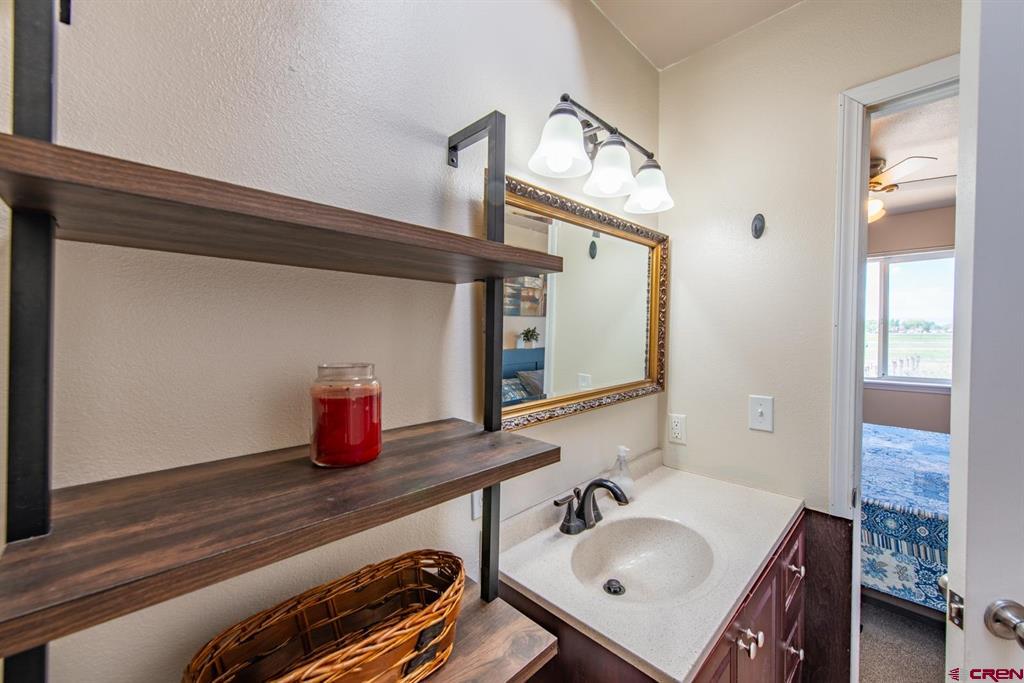 Austin, Colorado, 81410, United States, 4 Bedrooms Bedrooms, ,3 BathroomsBathrooms,Residential,For Sale,1976100