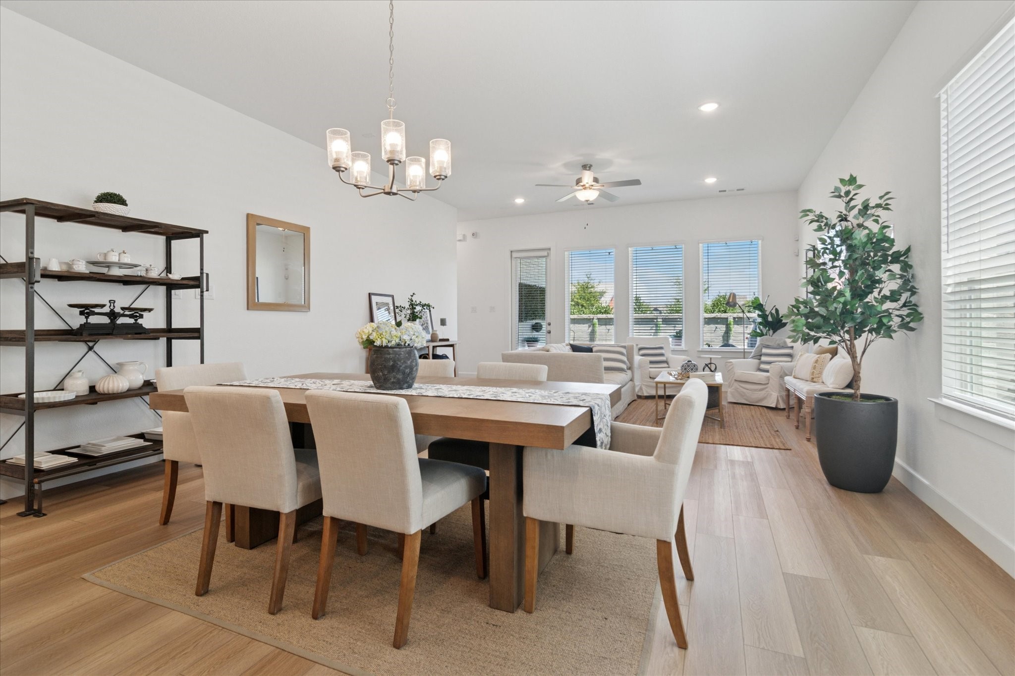 McKinney, Texas, 75071, United States, 3 Bedrooms Bedrooms, ,3 BathroomsBathrooms,Residential,For Sale,1911308