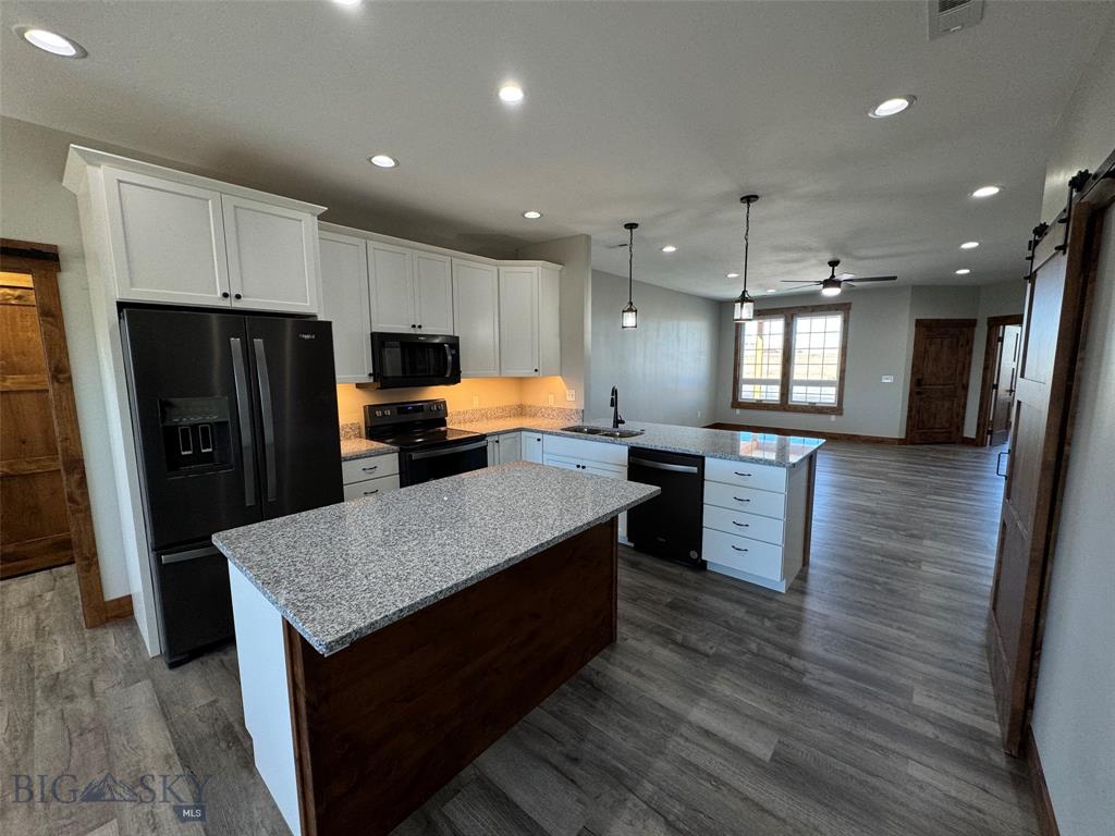 Deer Lodge, Montana, 59722, United States, 3 Bedrooms Bedrooms, ,3 BathroomsBathrooms,Residential,For Sale,2005243