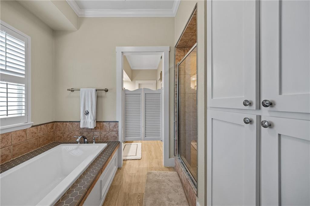 Rockport, Texas, 78382, United States, 3 Bedrooms Bedrooms, ,4 BathroomsBathrooms,Residential,For Sale,1892690