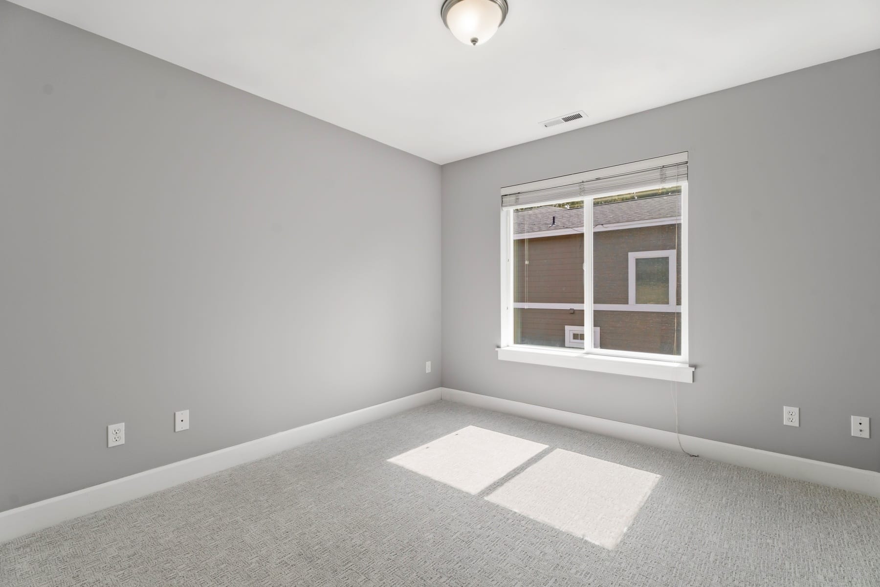  61425 Davis Lake Loop Bend, OR 97702 - 物件實景