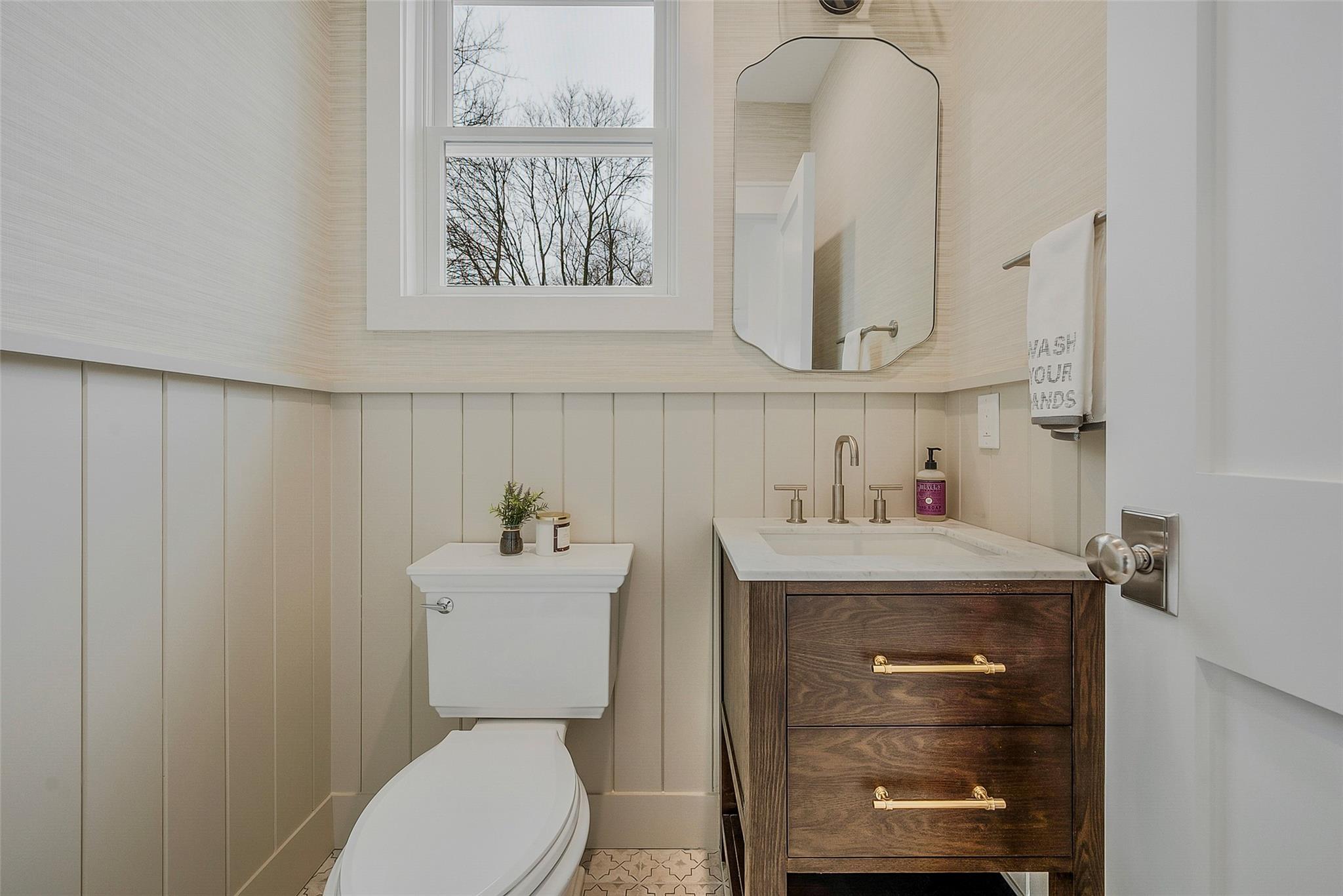 Greenport, New York, 11944, United States, 3 Bedrooms Bedrooms, ,3 BathroomsBathrooms,Residential,For Sale,1823554