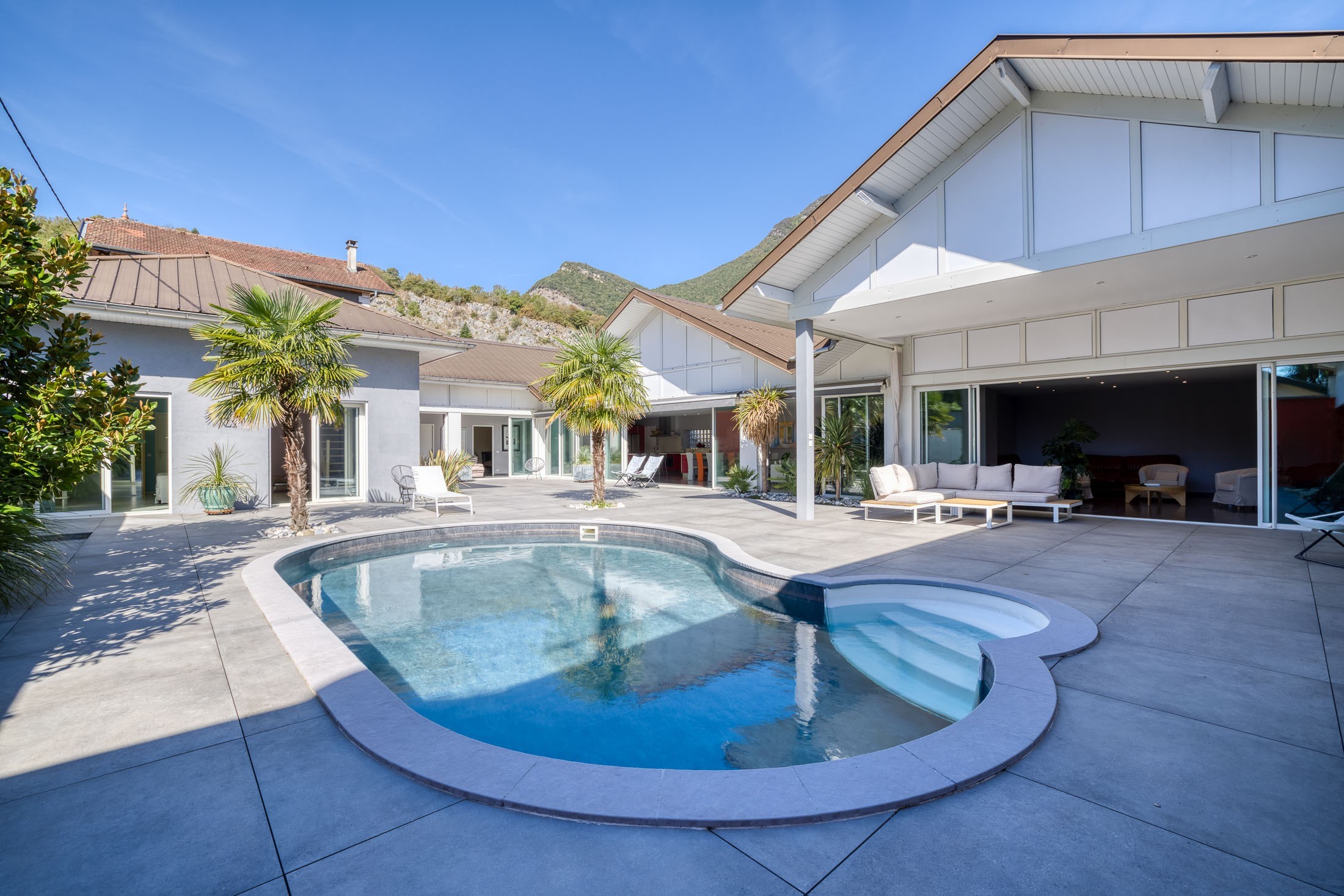  Culoz-Béon – Elegant Contemporary Home with Swimming Pool - 物件實景