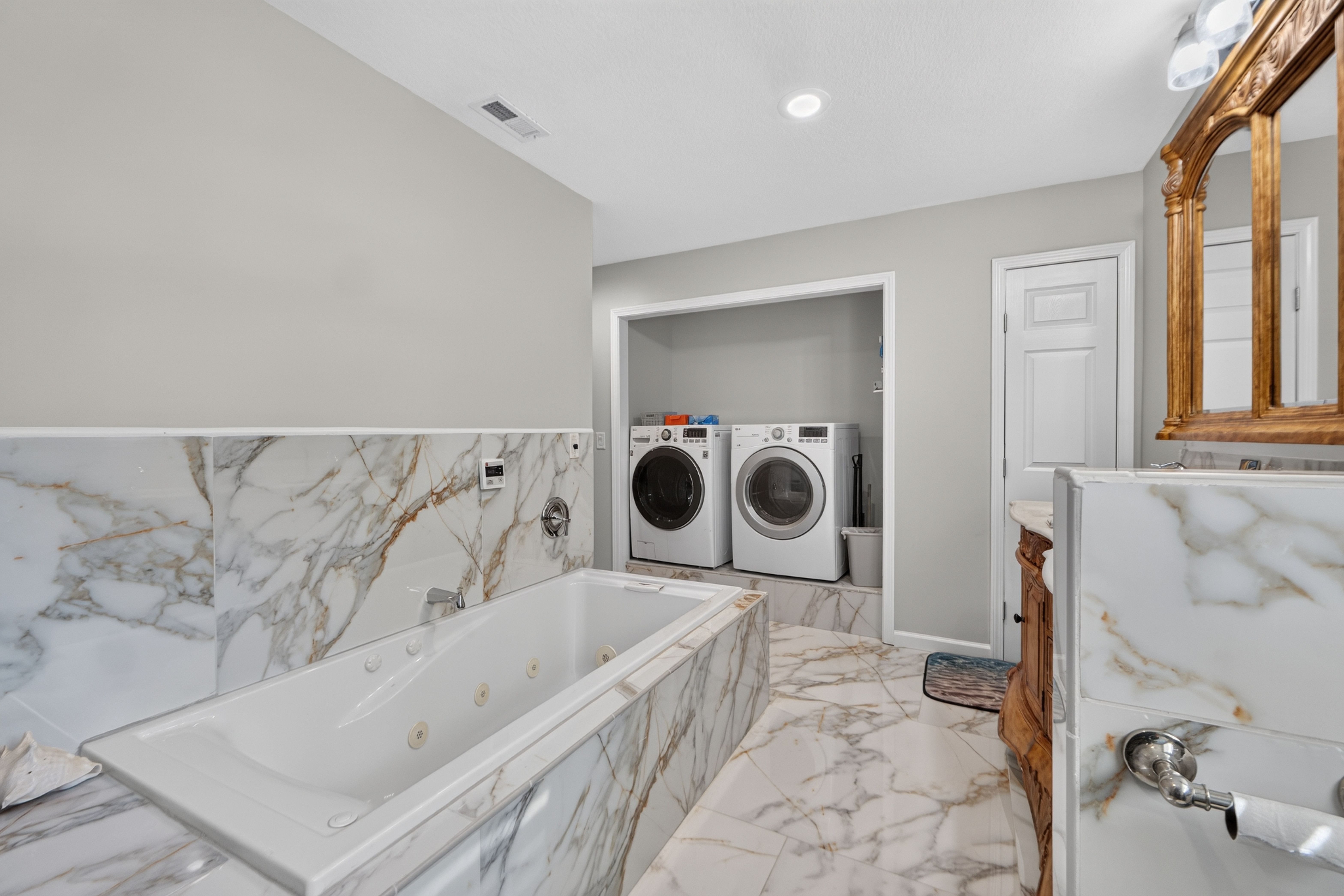  26025 Metcalf Road, Louisburg, KS 66053 - 物件實景