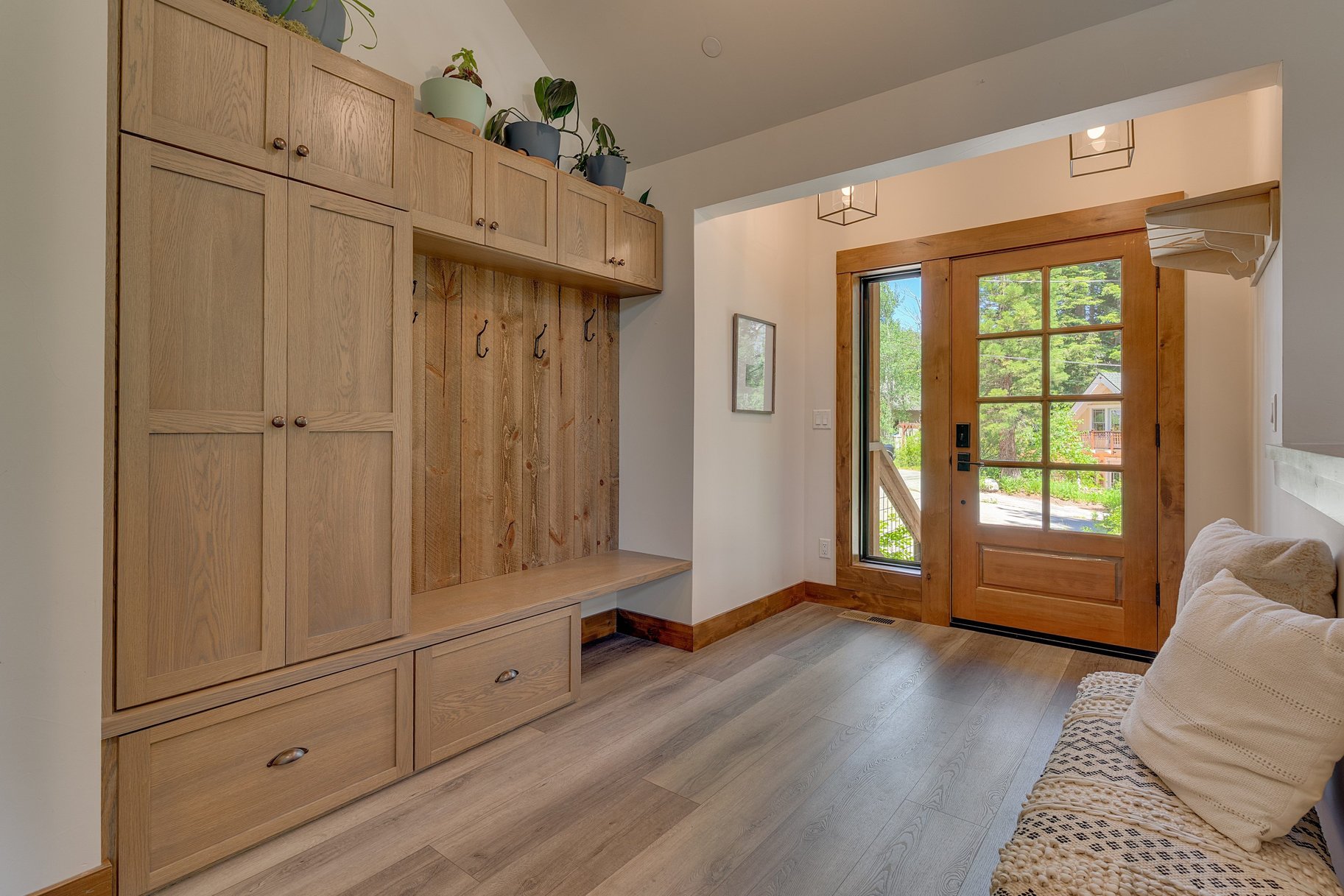  Charming Craftsman Style Chalet - 物件實景