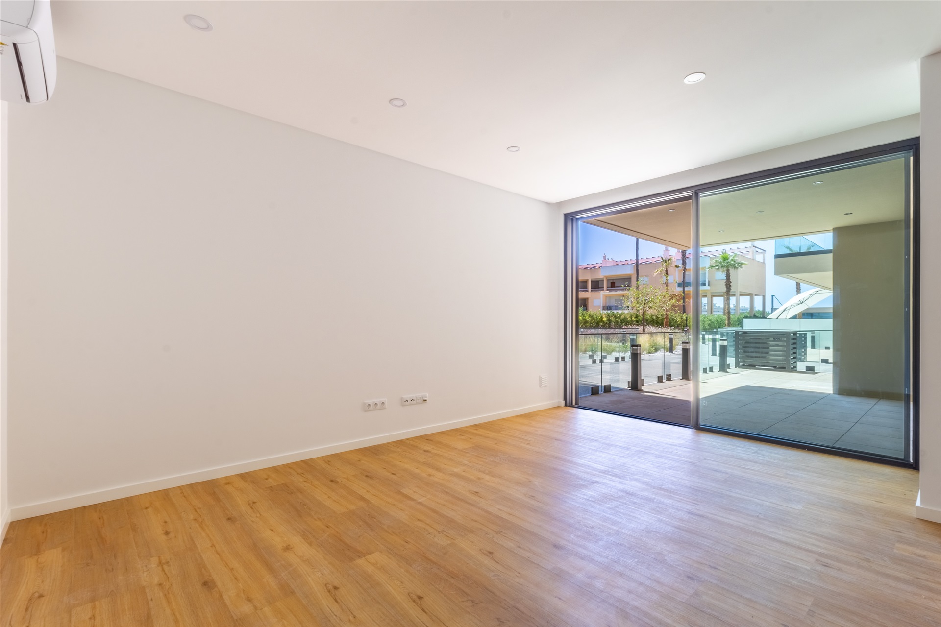  Flat, 2 bedrooms, for Sale - 物件實景