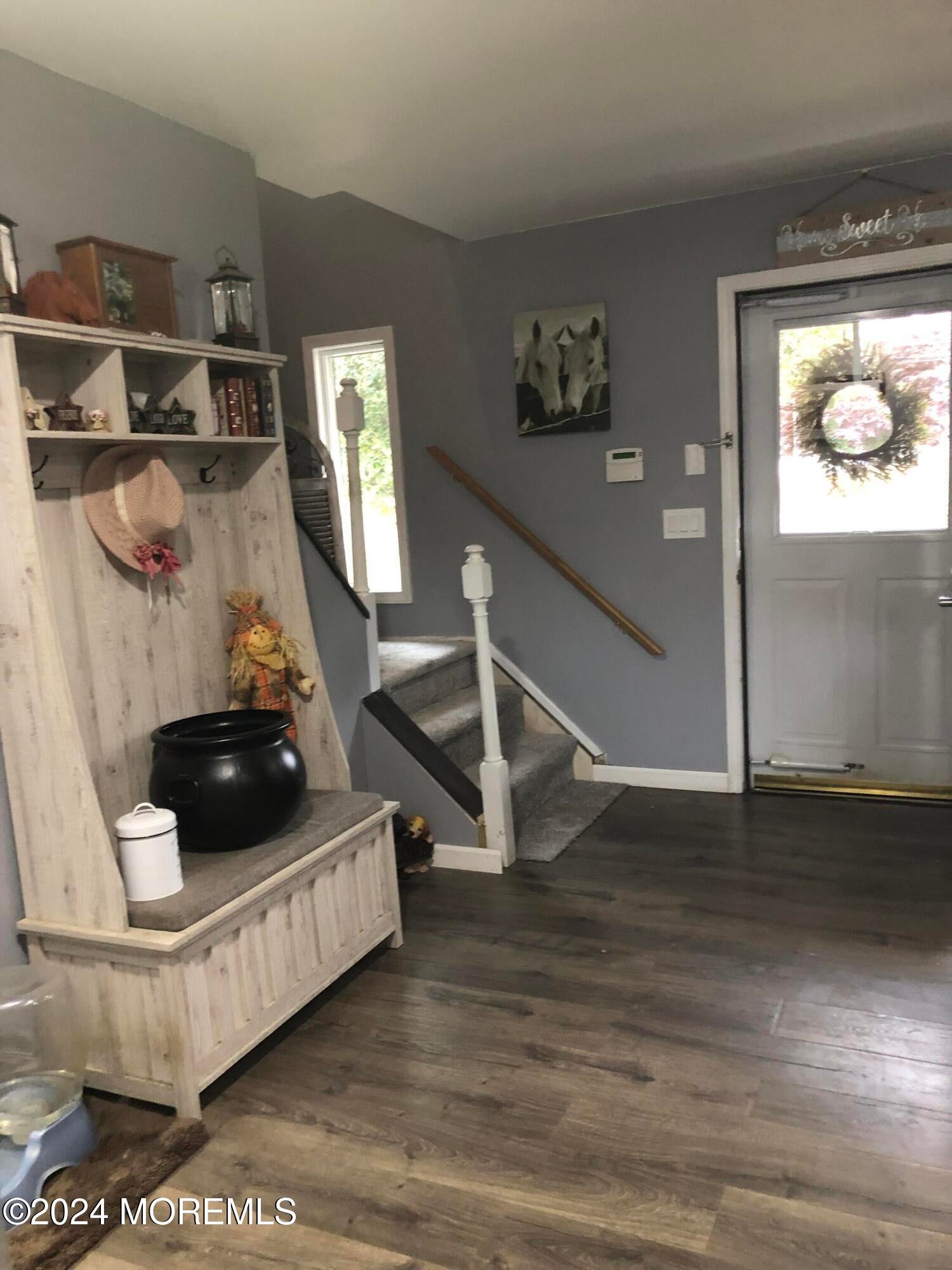 Jackson, New Jersey, 08527, United States, 5 Bedrooms Bedrooms, ,2 BathroomsBathrooms,Residential,For Sale,1938086