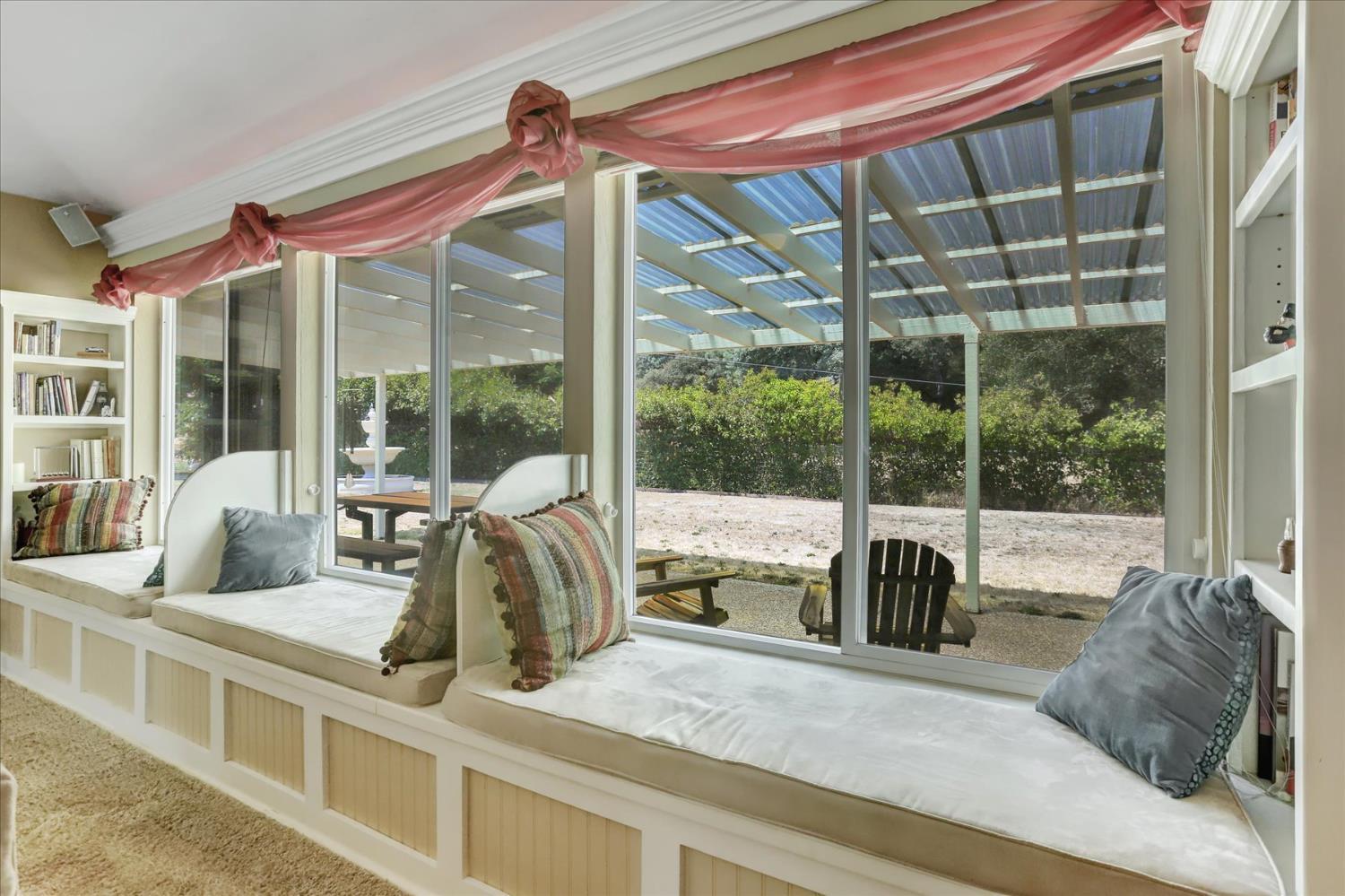 Penn Valley, California, 95946, United States, 3 Bedrooms Bedrooms, ,2 BathroomsBathrooms,Residential,For Sale,1937522