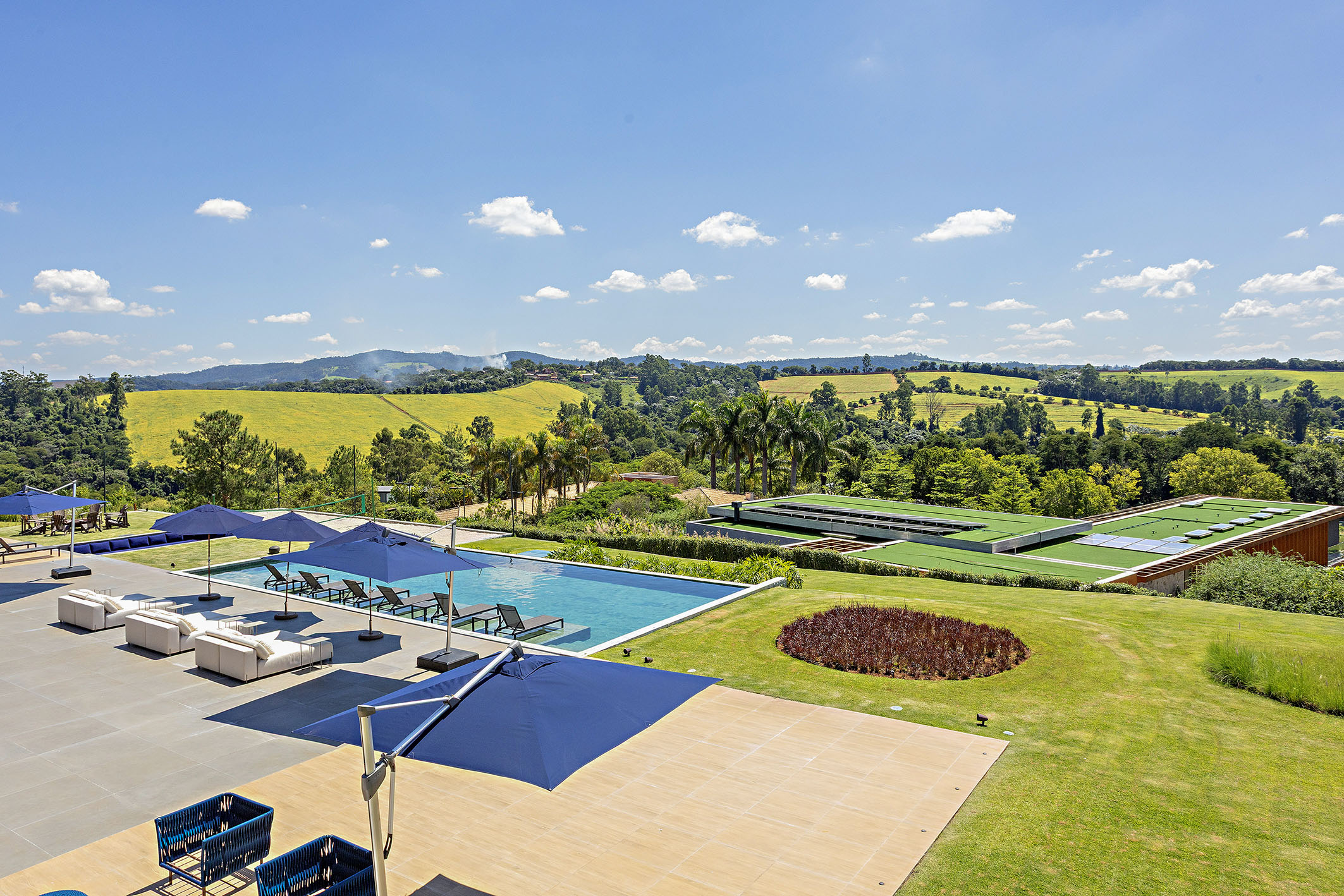  Olegário de Sá-designed residence in a privileged setting at Quinta da Baroneza - 物件實景