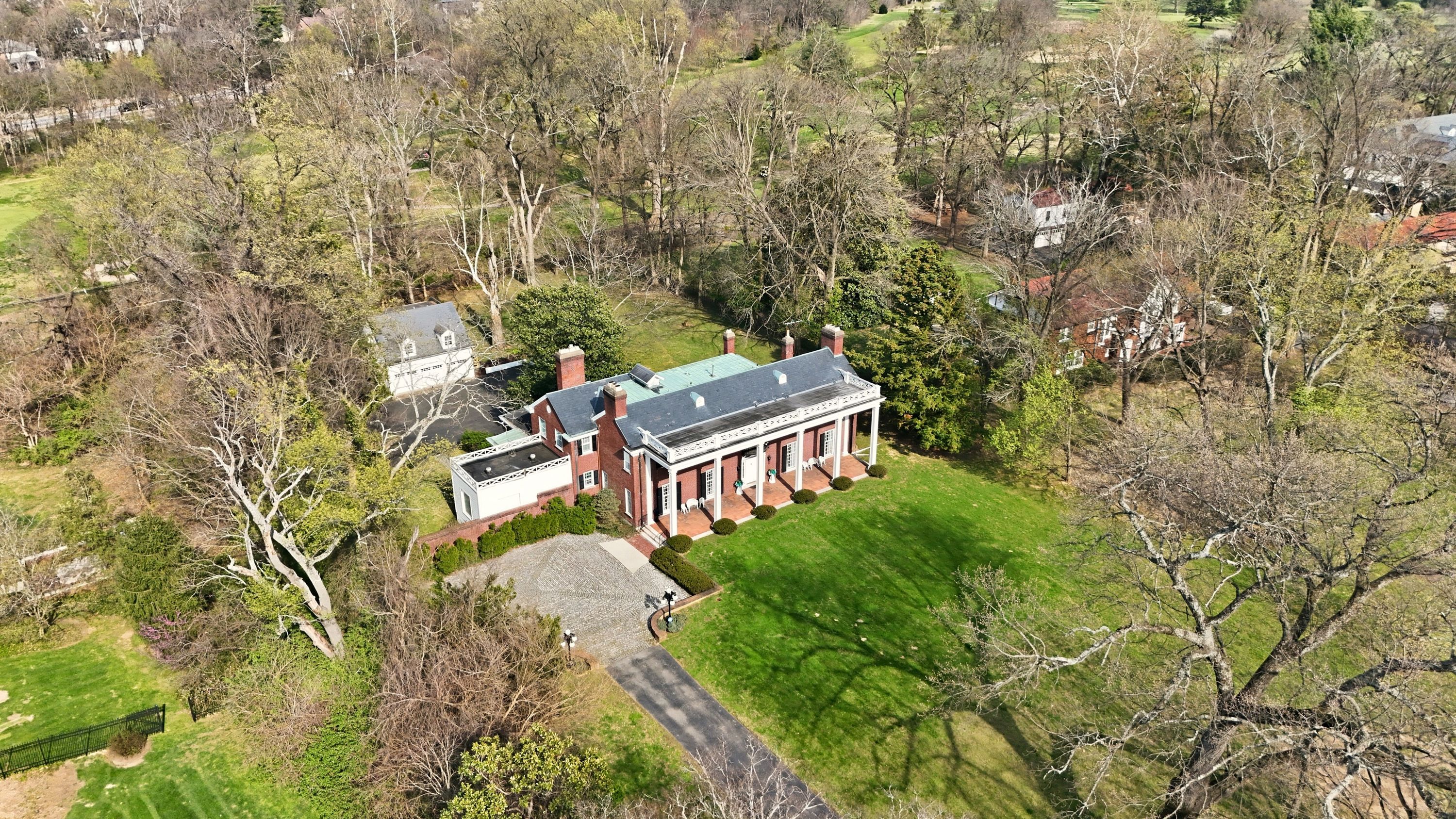  1029 Alta Vista Road, Louisville, KY 40205 - 物件實景