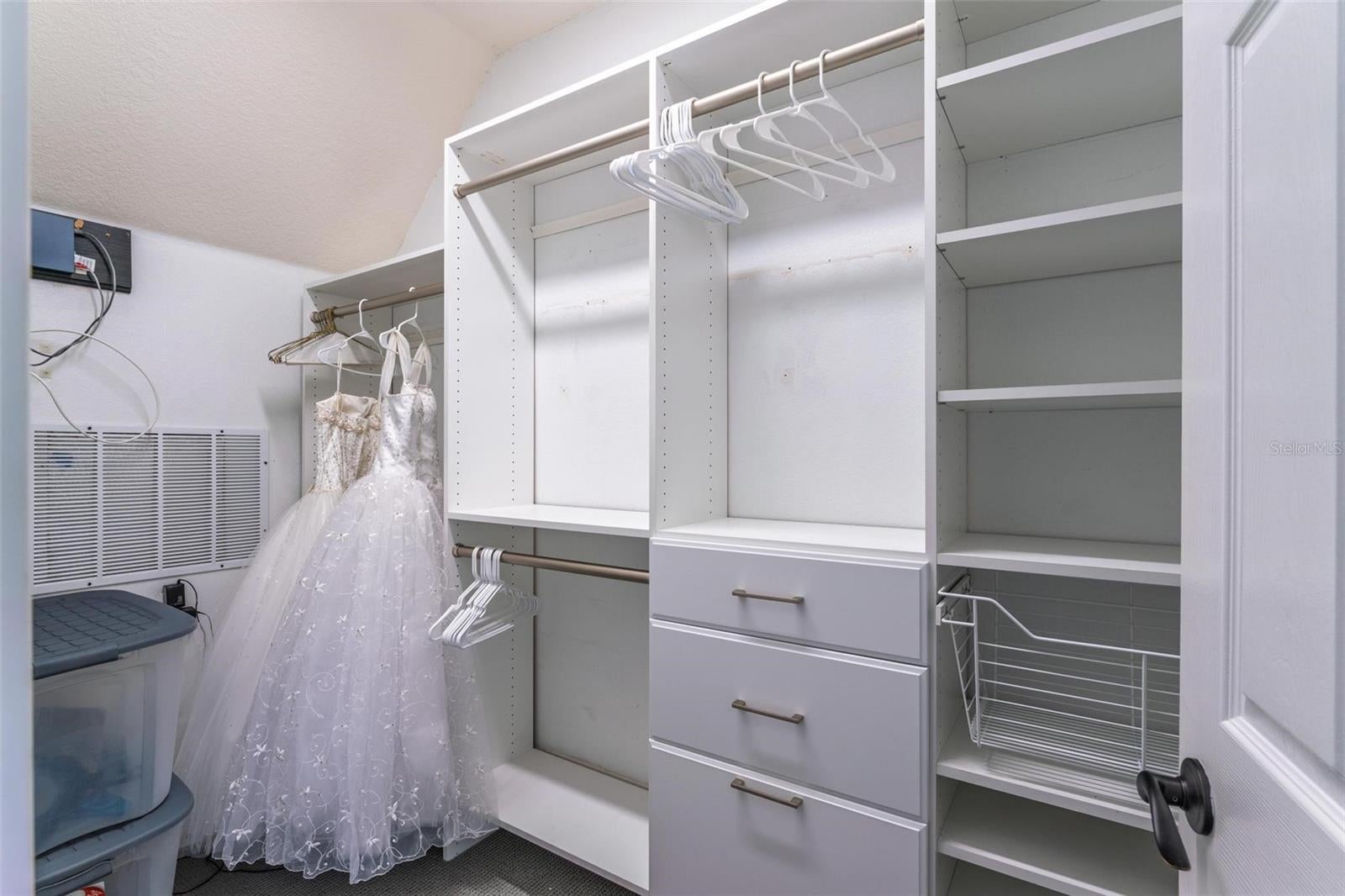 WINDERMERE, Florida, 34786, United States, 5 Bedrooms Bedrooms, ,5 BathroomsBathrooms,Residential,For Sale,1976046