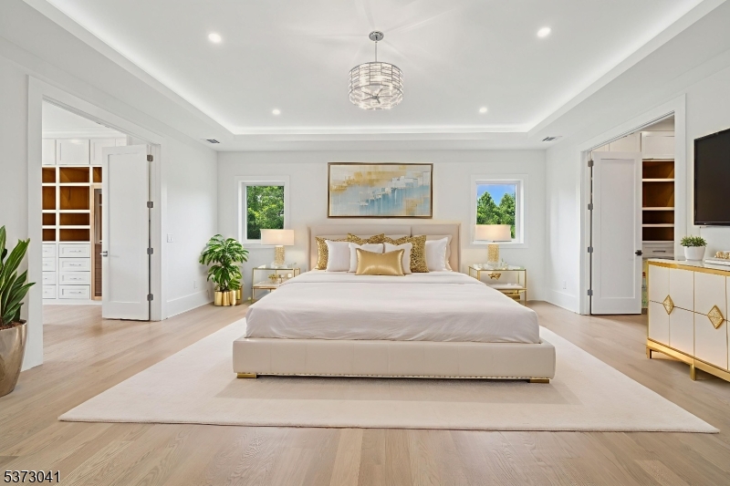 Livingston Twp., New Jersey, 07039, United States, 7 Bedrooms Bedrooms, ,9 BathroomsBathrooms,Residential,For Sale,1903454