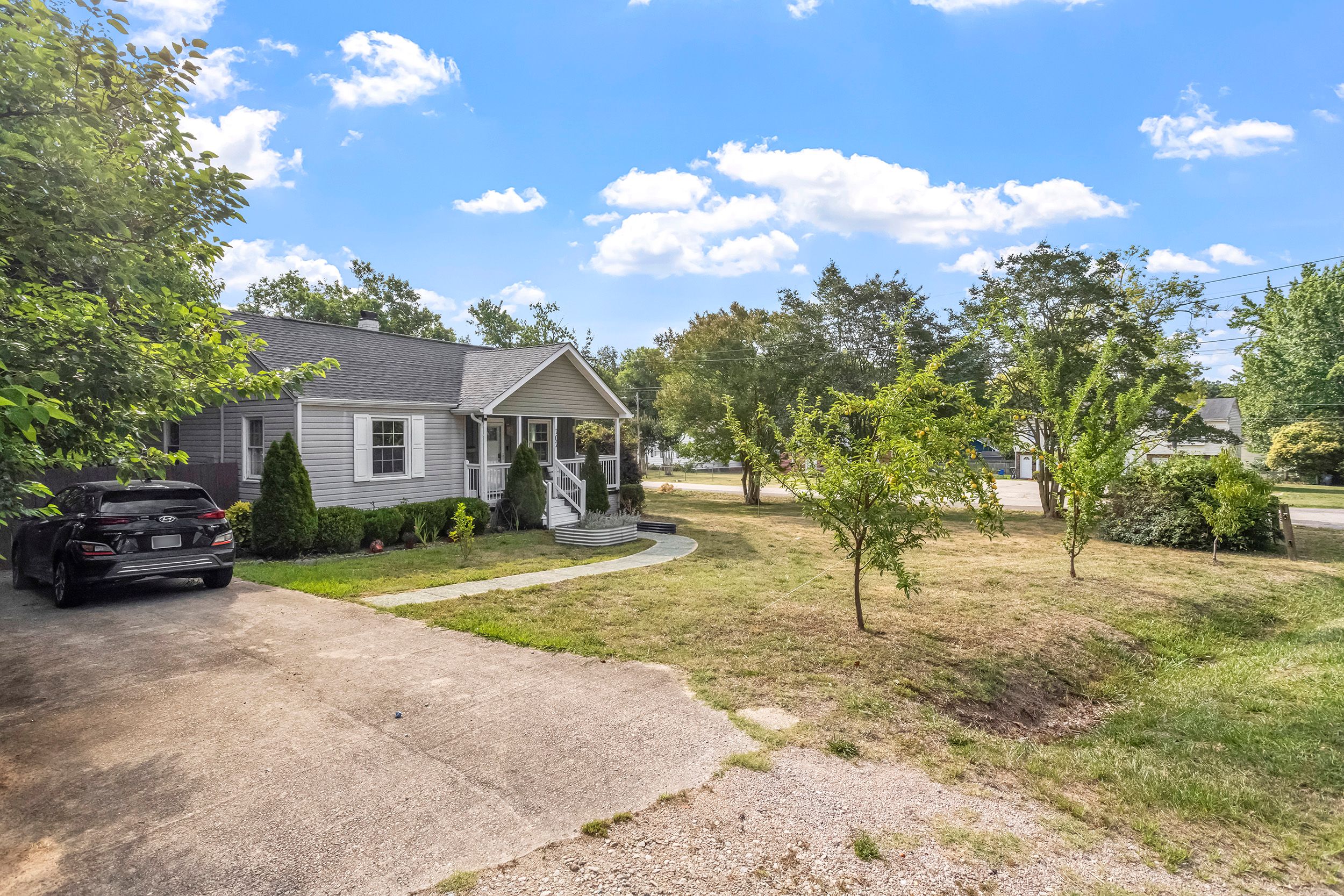  702 Colleton Road, Raleigh, NC 27610 - 物件實景