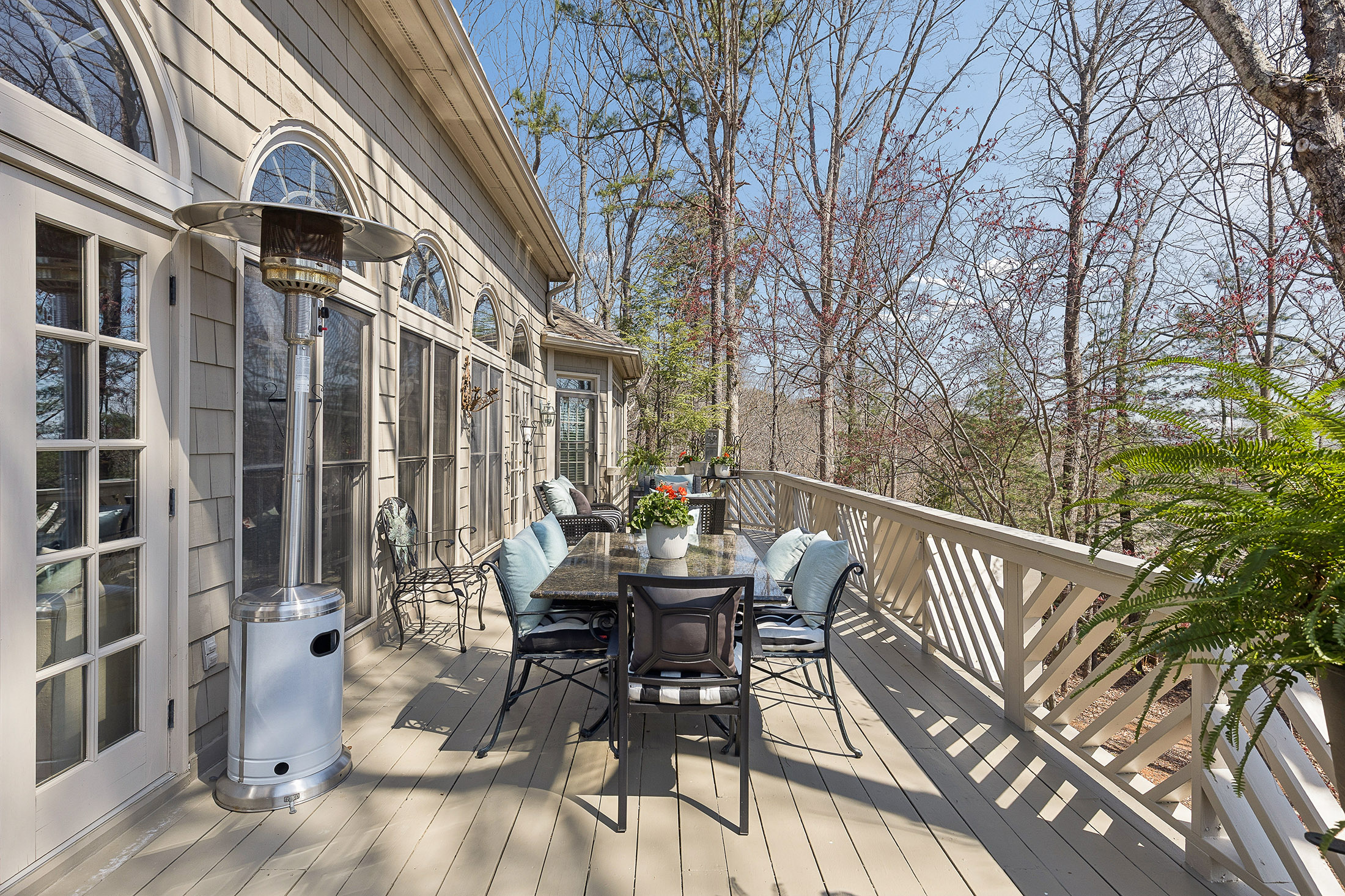  Stunning Big Canoe Residence Offers Relaxed Elegance and Resort Lifestyle - 物件實景